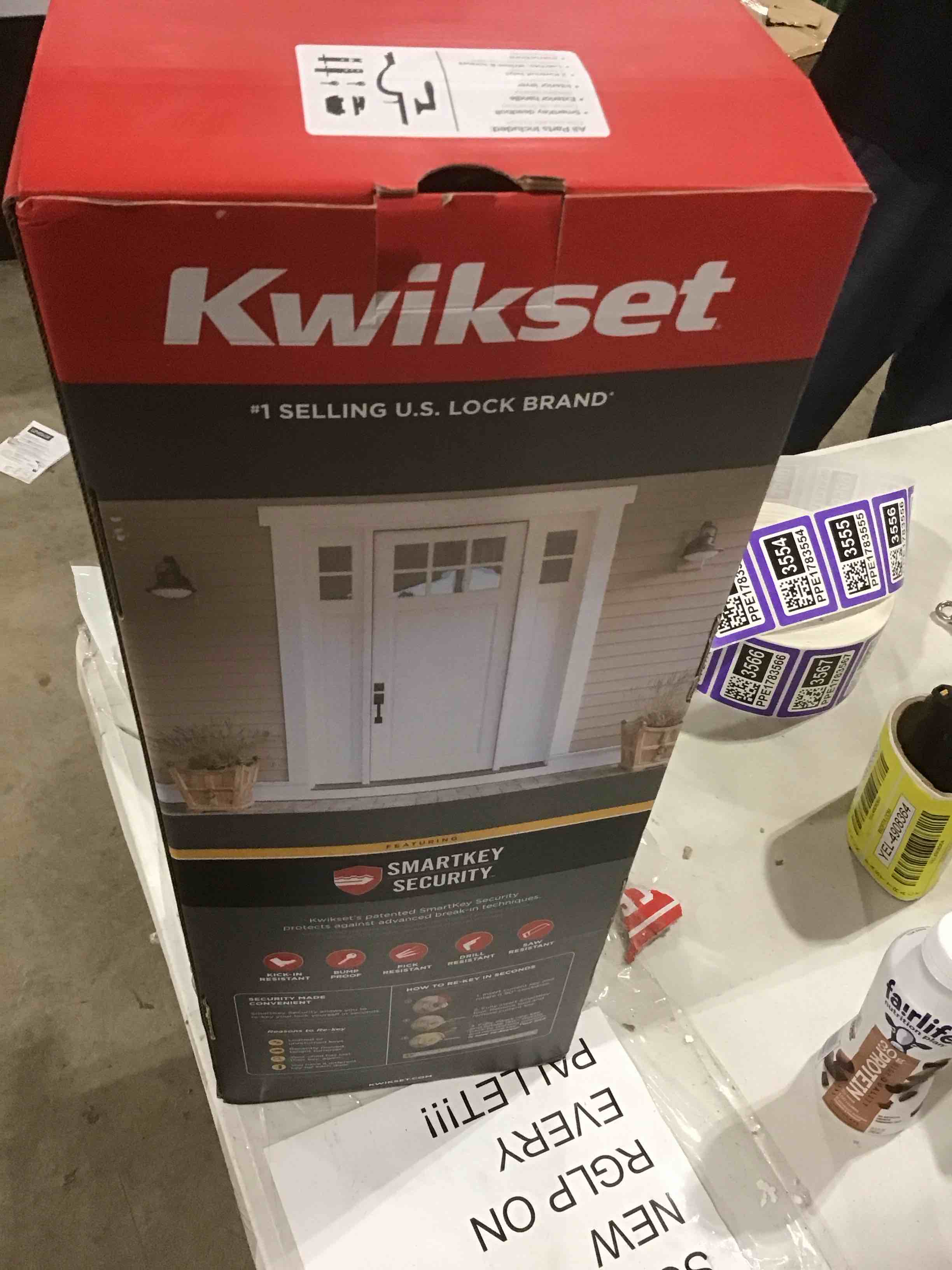 https://s3.amazonaws.com/lotting-images-prod/bidfta/PPE1783553_1736186029429.jpeg