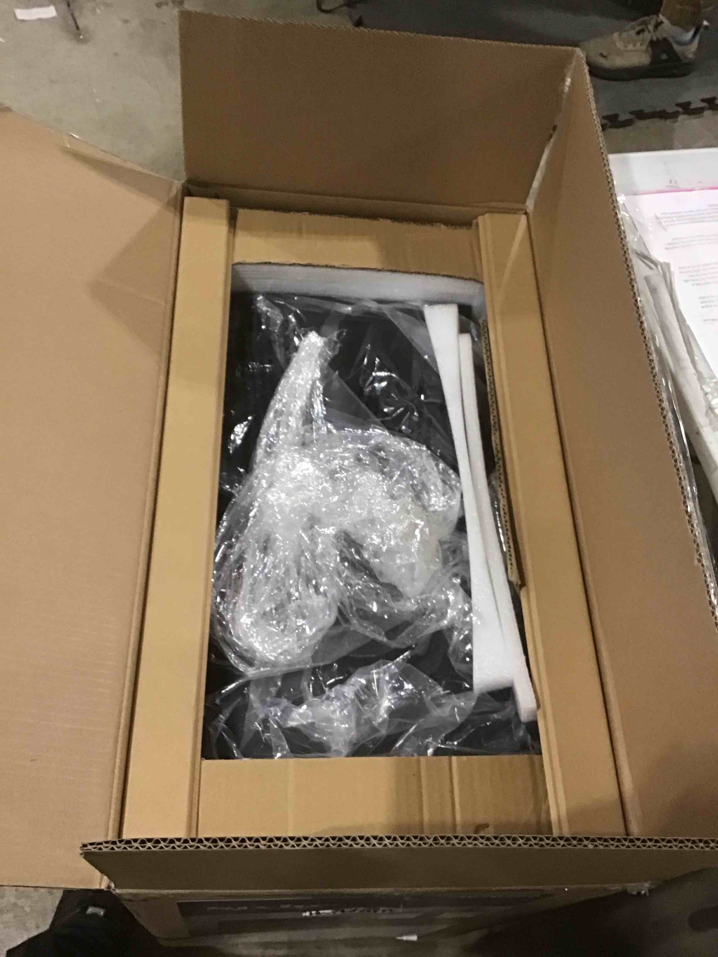 https://s3.amazonaws.com/lotting-images-prod/bidfta/PPE1783567_1736189193325.jpeg