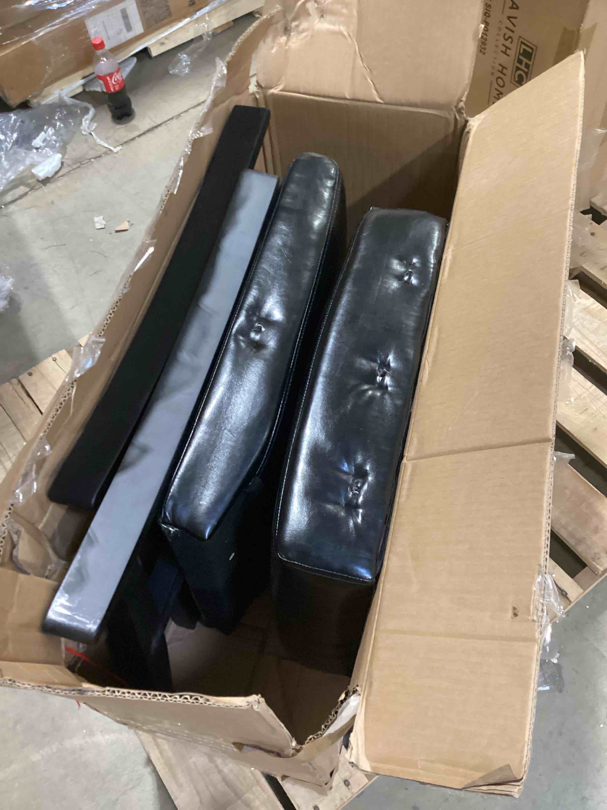 https://s3.amazonaws.com/lotting-images-prod/bidfta/PPE1783628_1736271491769.jpeg