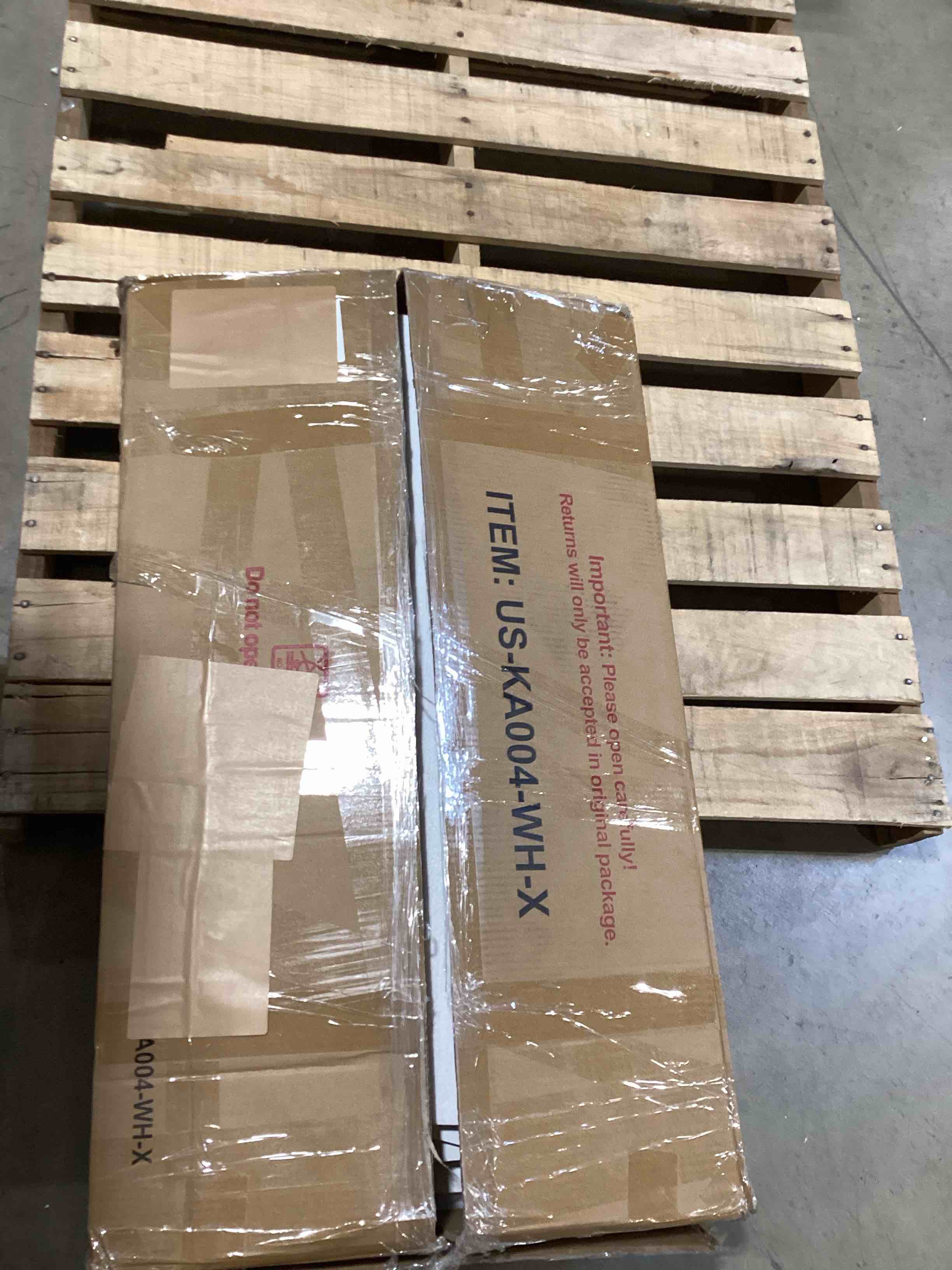 https://s3.amazonaws.com/lotting-images-prod/bidfta/PPE1783630_1736272434032.jpeg