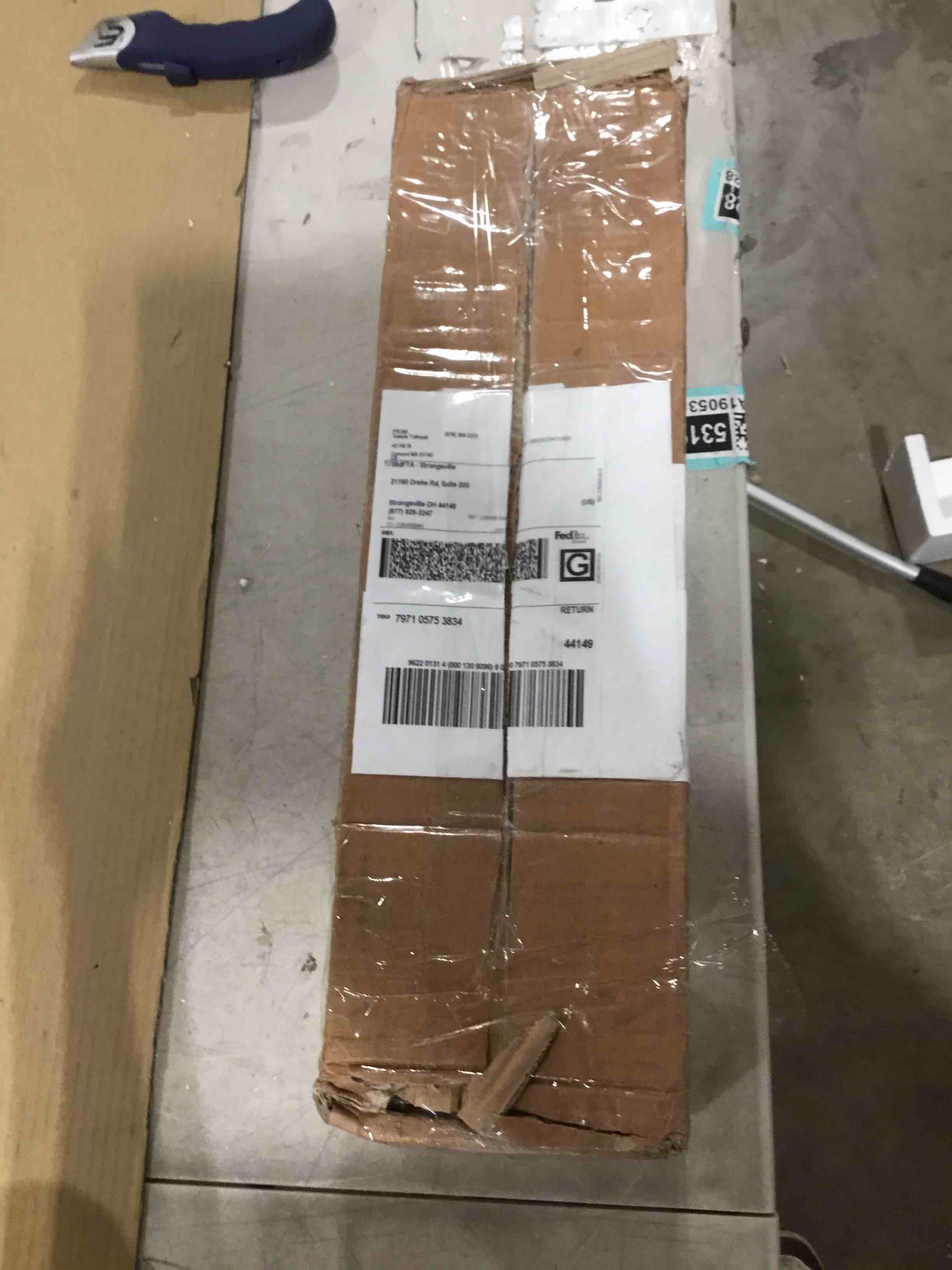 https://s3.amazonaws.com/lotting-images-prod/bidfta/PPE1784669_1739462704322.jpeg