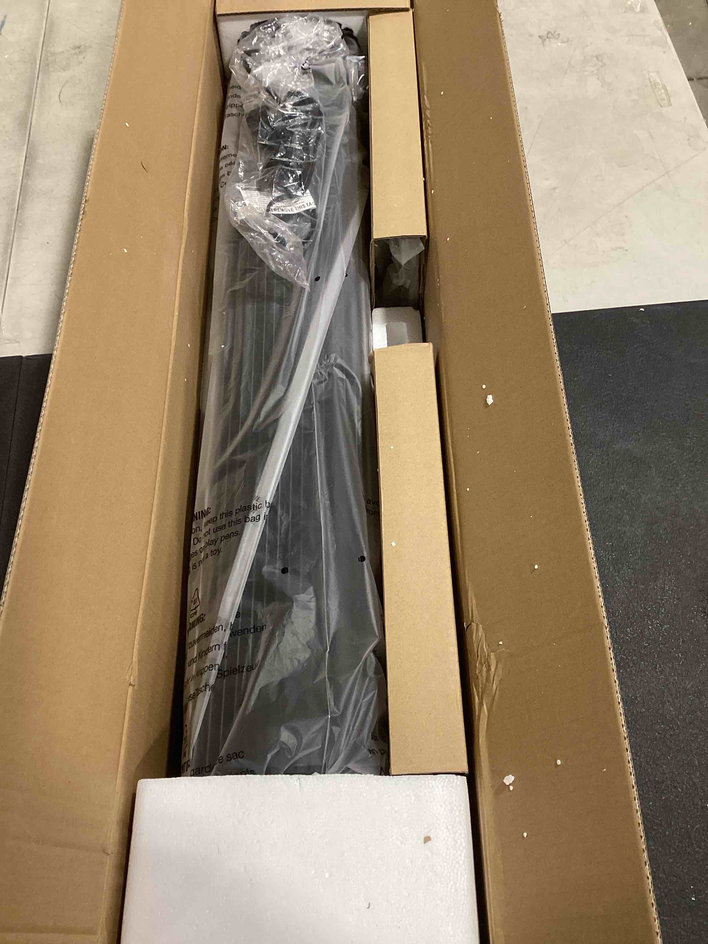 https://s3.amazonaws.com/lotting-images-prod/bidfta/PPE1784870_1740156506721.jpeg