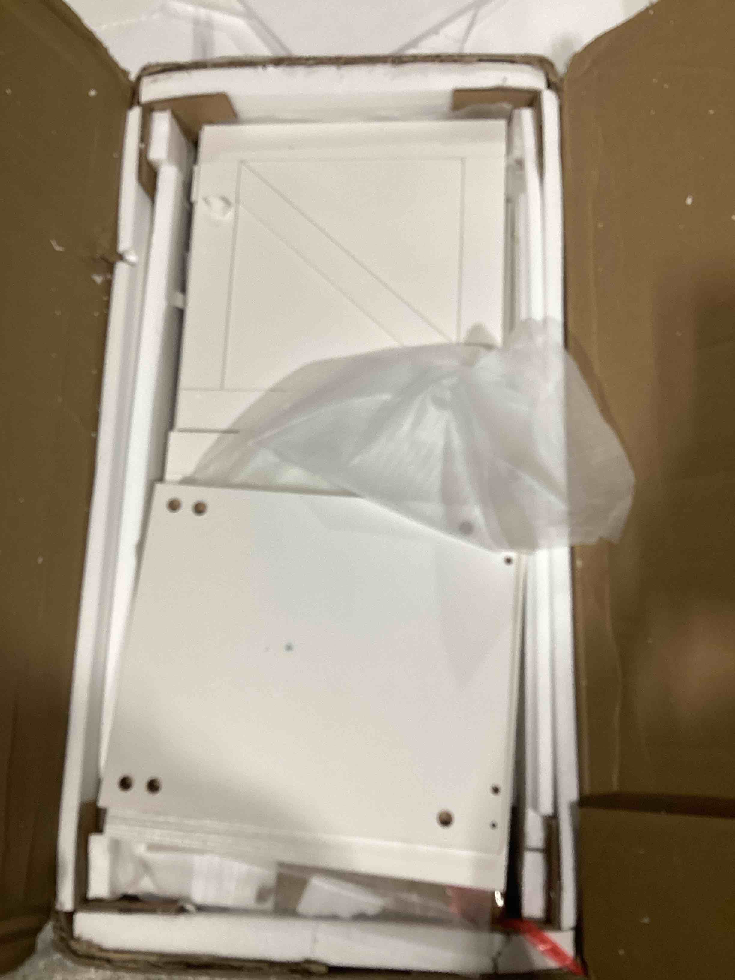https://s3.amazonaws.com/lotting-images-prod/bidfta/PPE1785215_1740673229535.jpeg