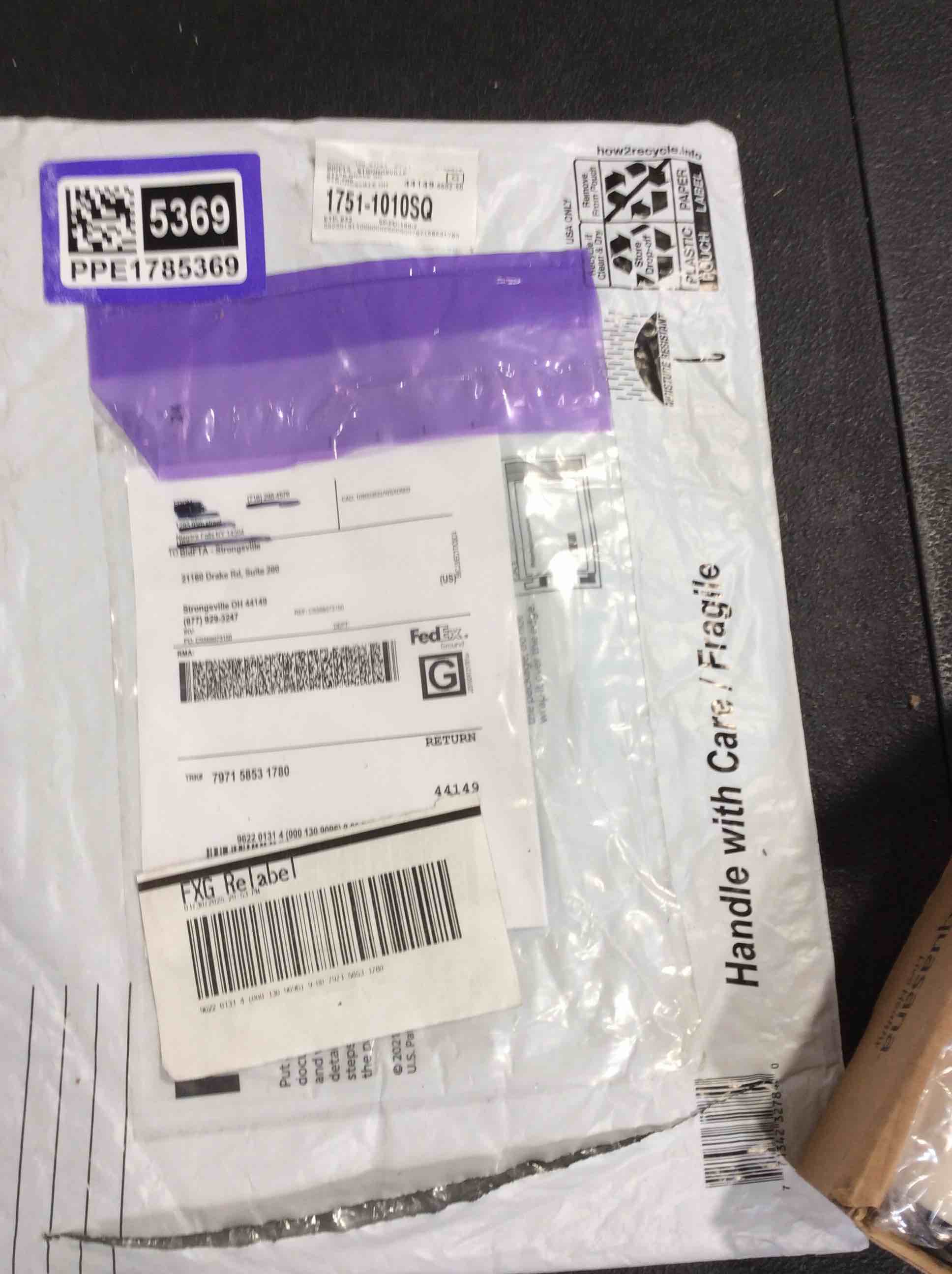 https://s3.amazonaws.com/lotting-images-prod/bidfta/PPE1785369_1741017274789.jpeg