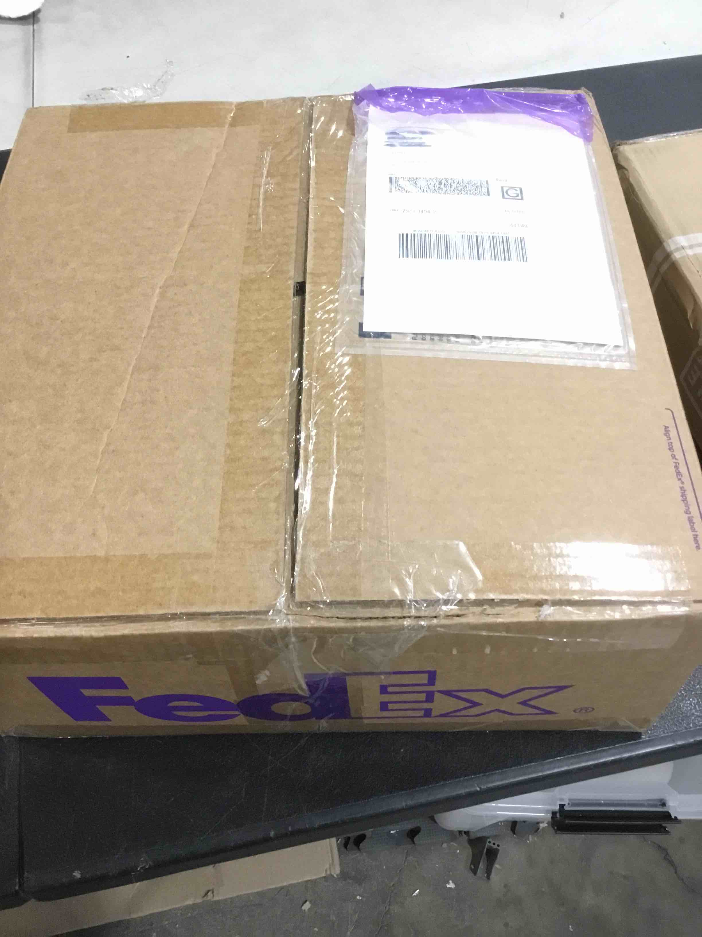 https://s3.amazonaws.com/lotting-images-prod/bidfta/PPE1785435_1741032028041.jpeg