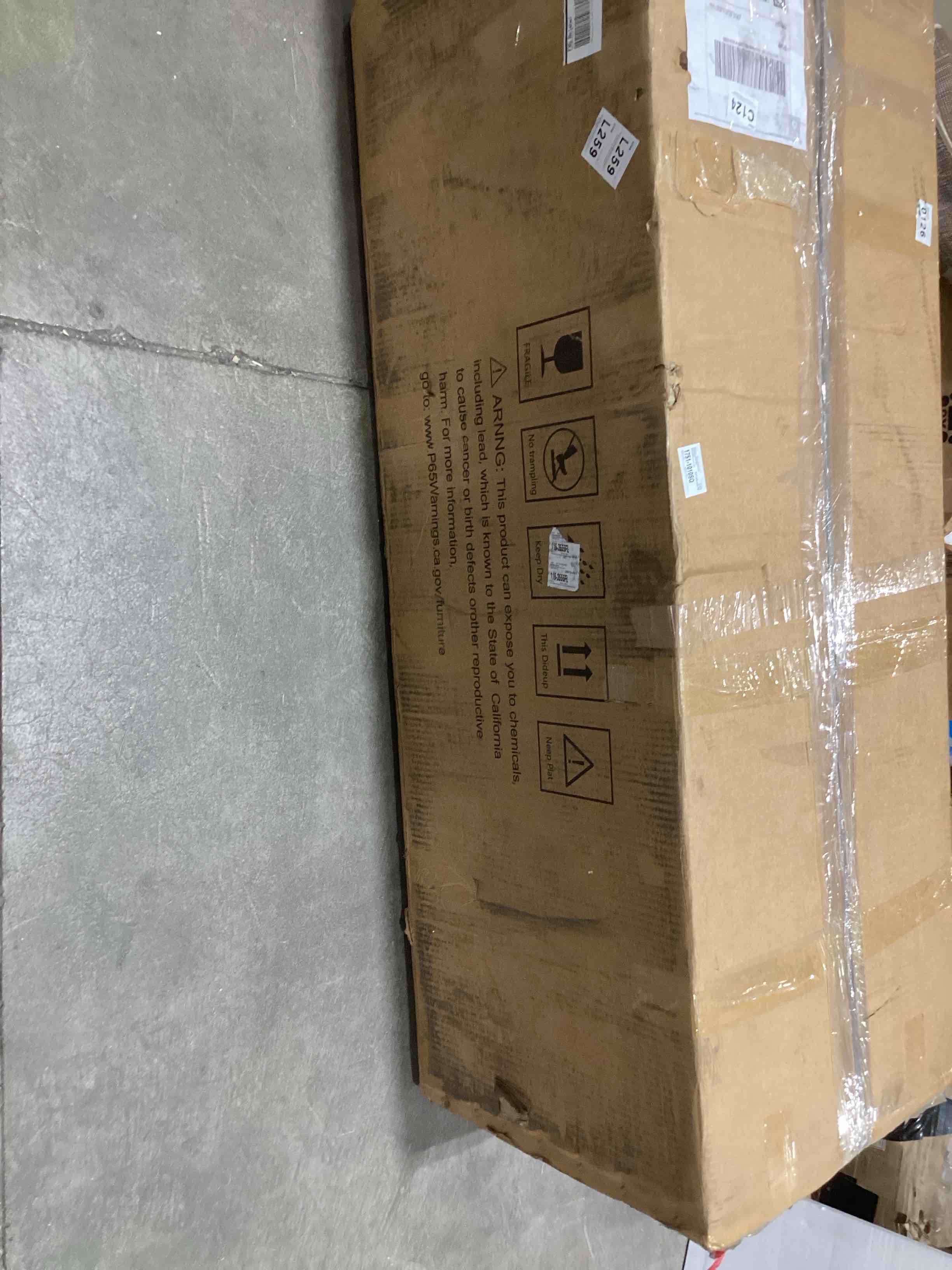 https://s3.amazonaws.com/lotting-images-prod/bidfta/PPE1785705_1741265174980.jpeg