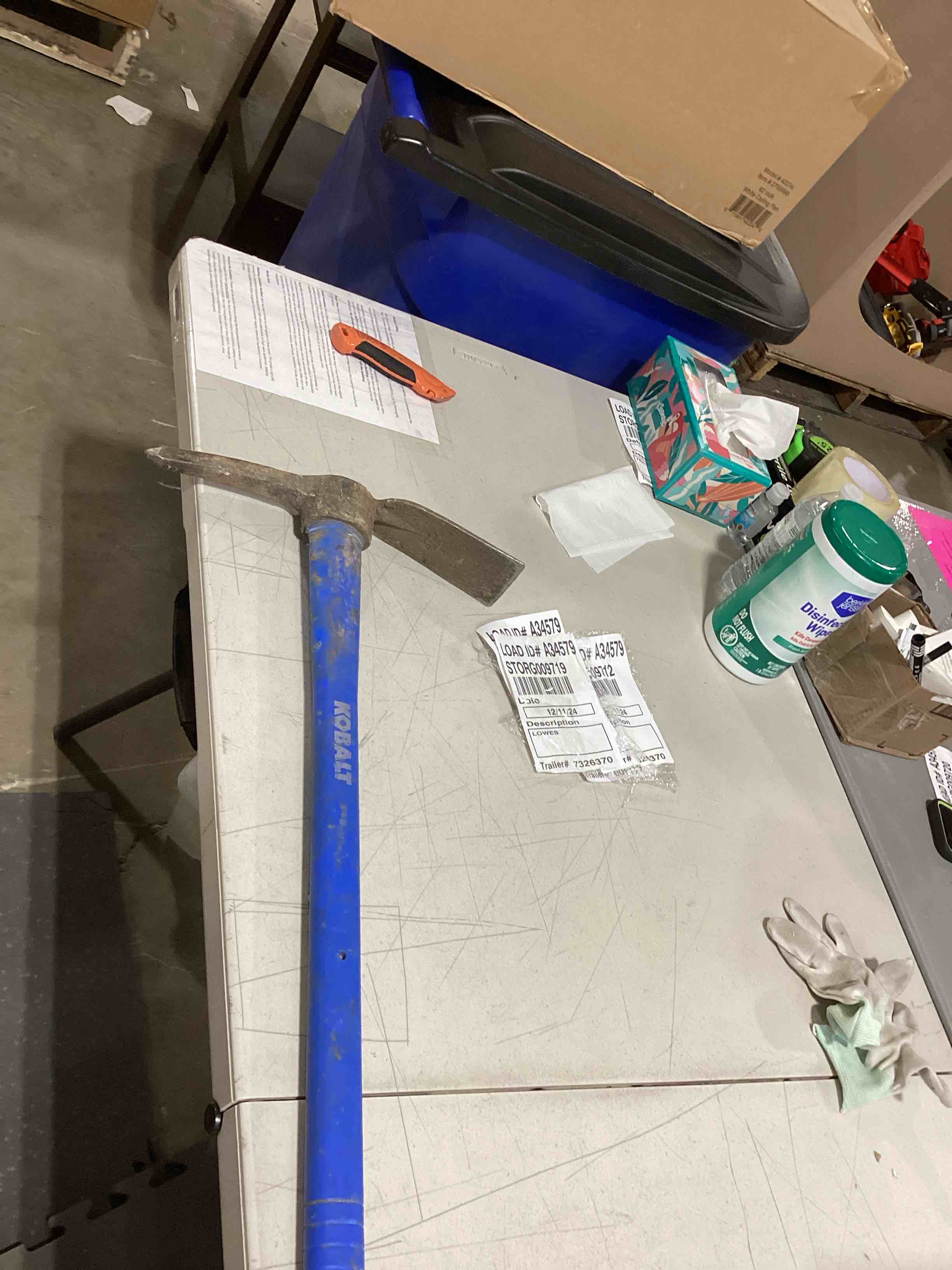 https://s3.amazonaws.com/lotting-images-prod/bidfta/PPE1786113_1734033159615.jpeg