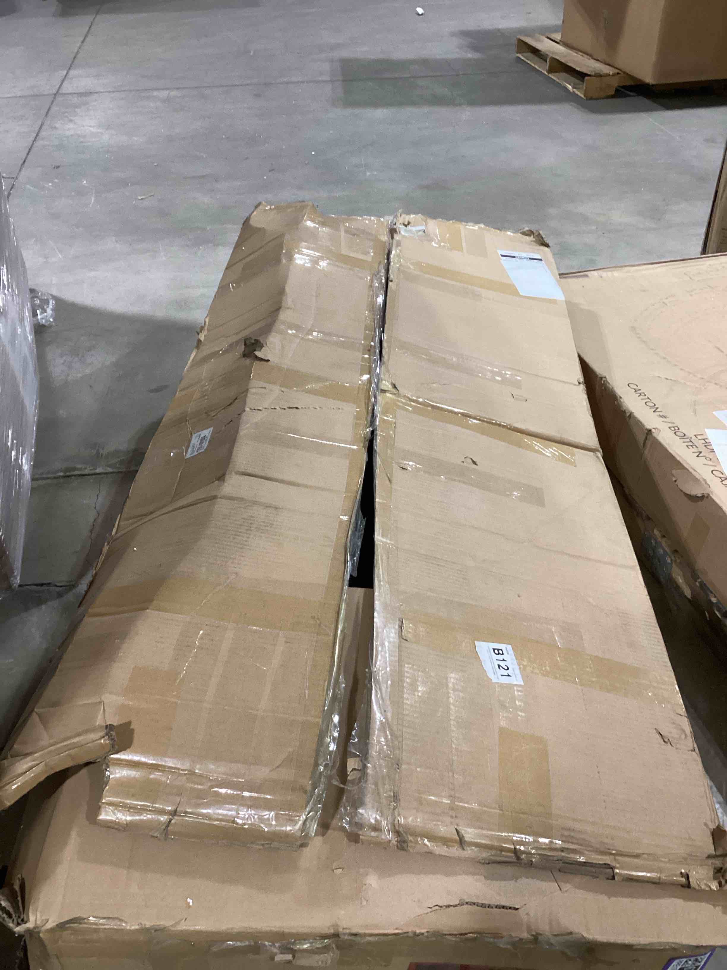 https://s3.amazonaws.com/lotting-images-prod/bidfta/PPE1786739_1734956754533.jpeg