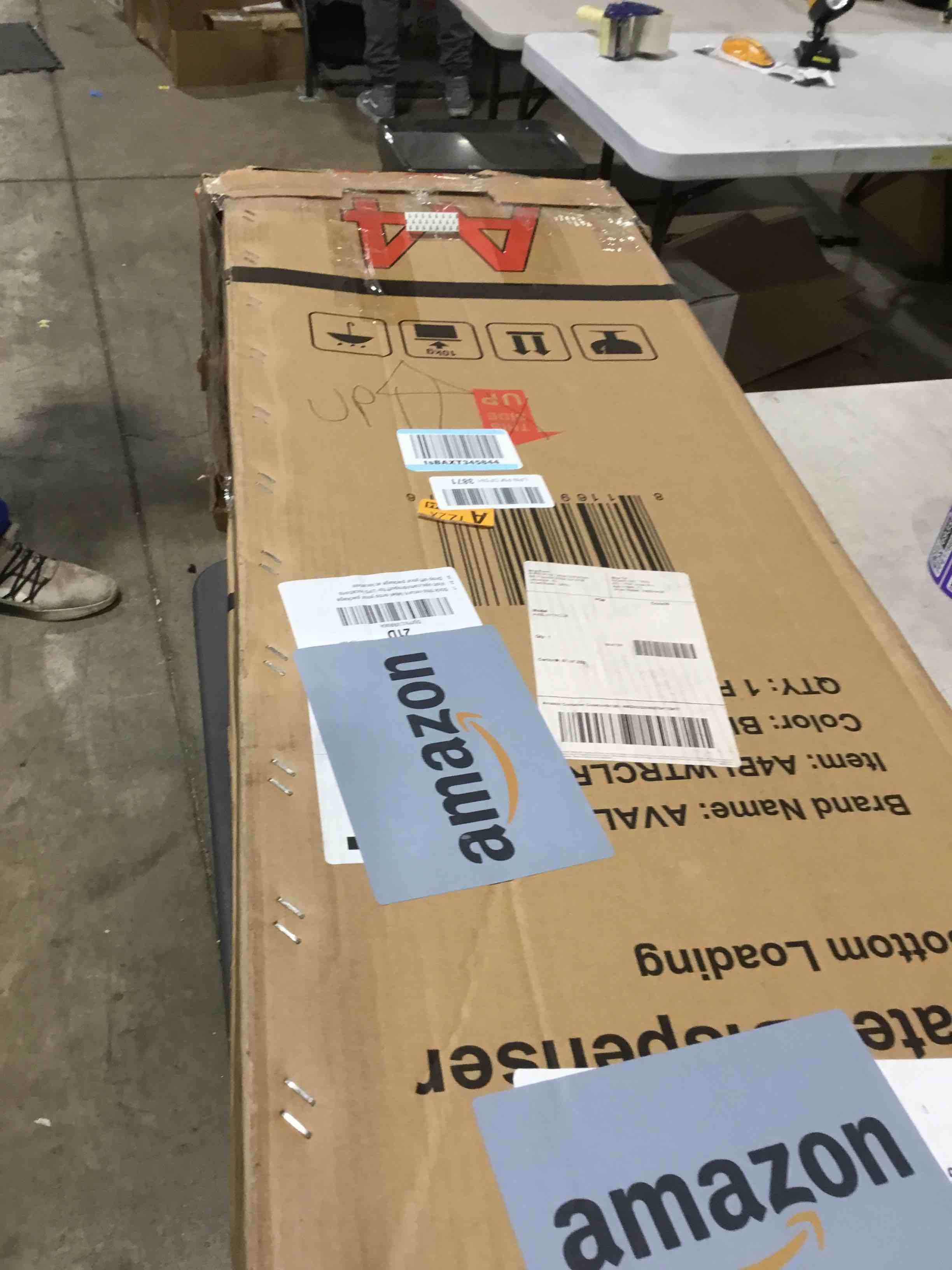 https://s3.amazonaws.com/lotting-images-prod/bidfta/PPE1786919_1736179689220.jpeg