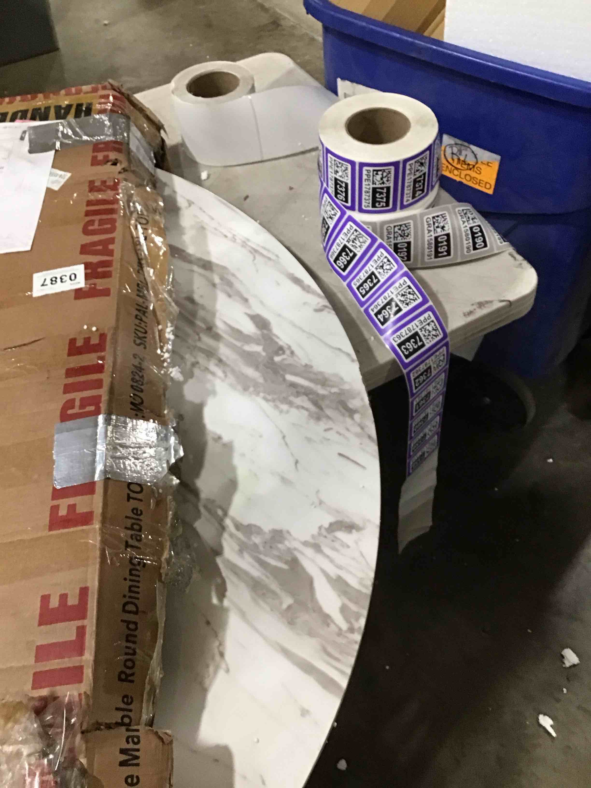 https://s3.amazonaws.com/lotting-images-prod/bidfta/PPE1787357_1737493979064.jpeg