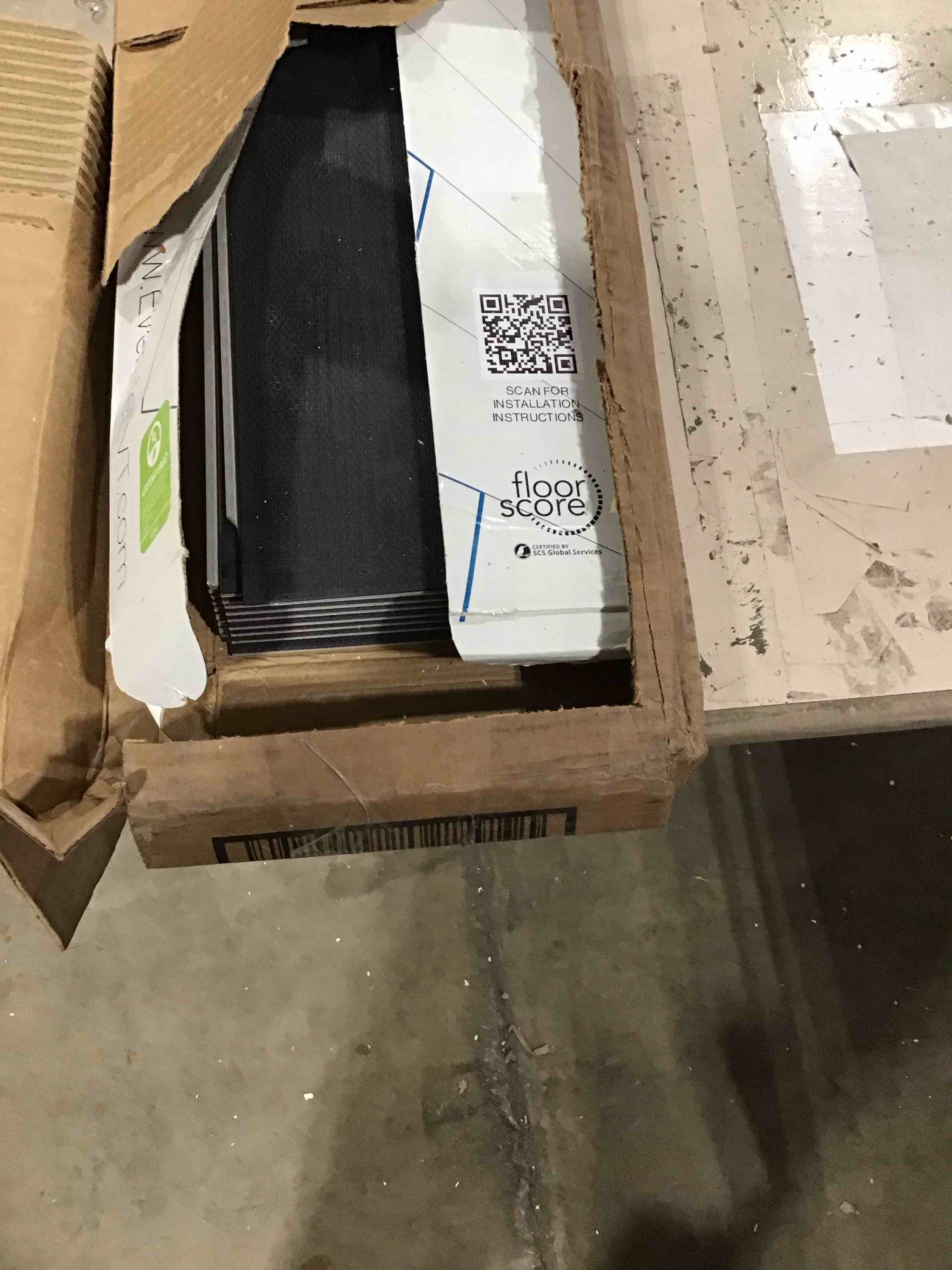 https://s3.amazonaws.com/lotting-images-prod/bidfta/PPE1787724_1738346977881.jpeg