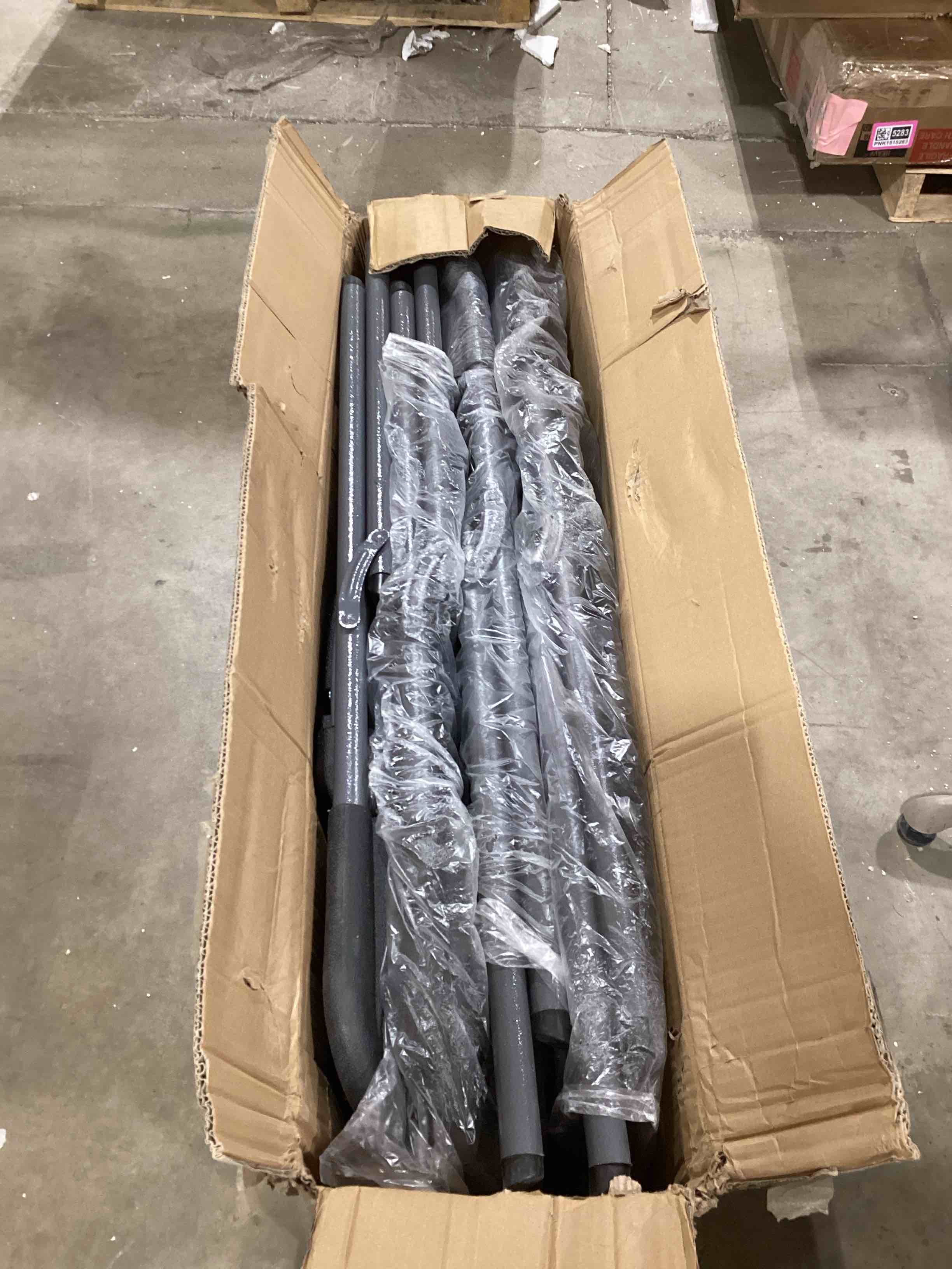 https://s3.amazonaws.com/lotting-images-prod/bidfta/PPE1787911_1738873396397.jpeg