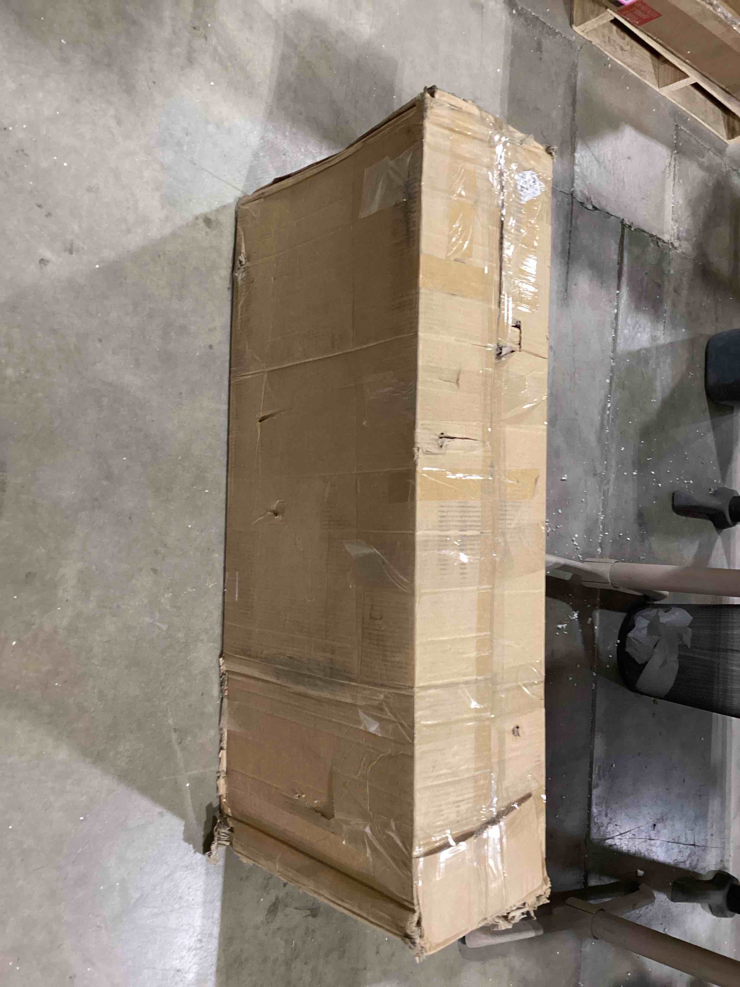 https://s3.amazonaws.com/lotting-images-prod/bidfta/PPE1787911_1738873442963.jpeg