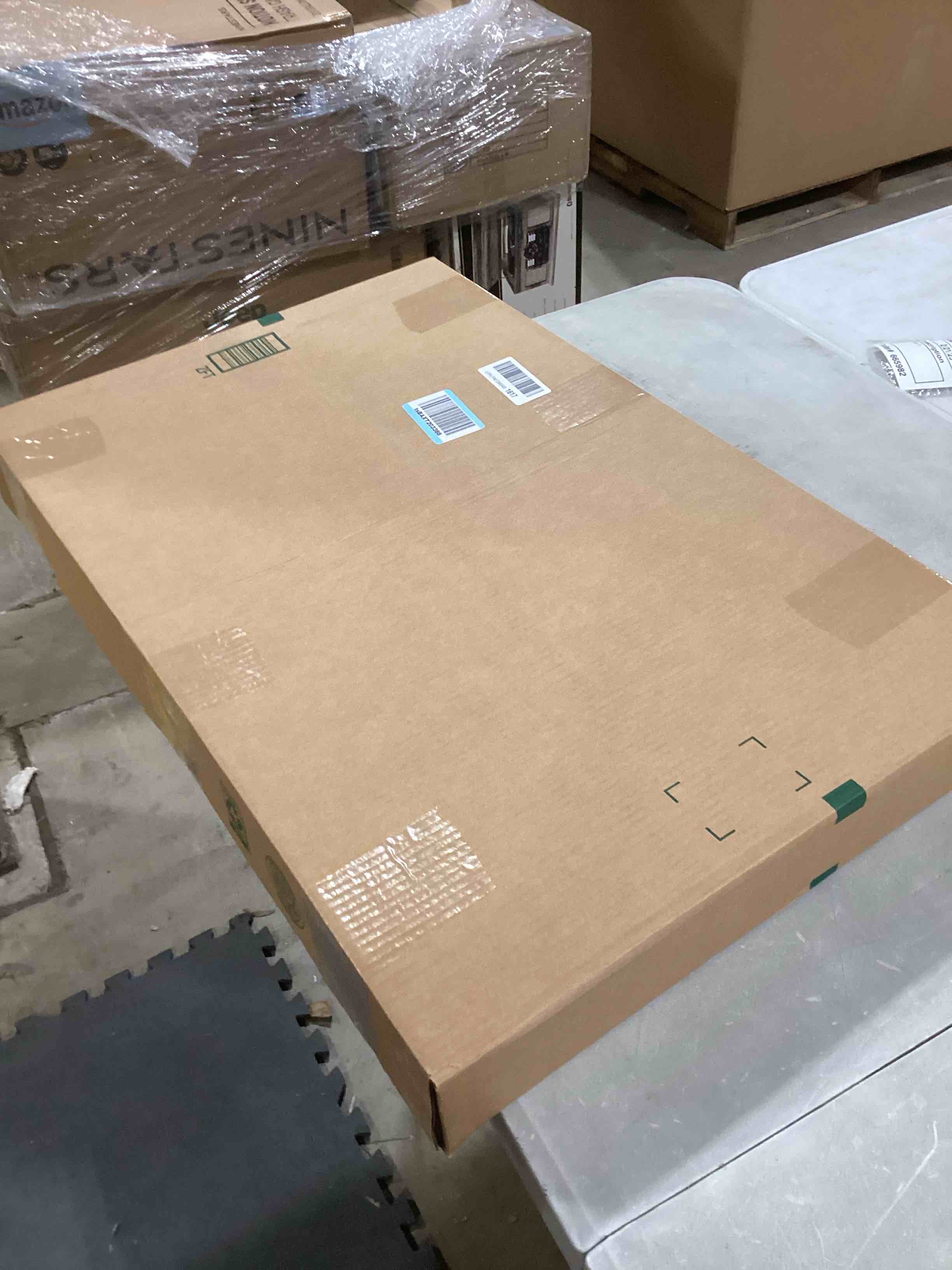 https://s3.amazonaws.com/lotting-images-prod/bidfta/PPE1788251_1740598645429.jpeg