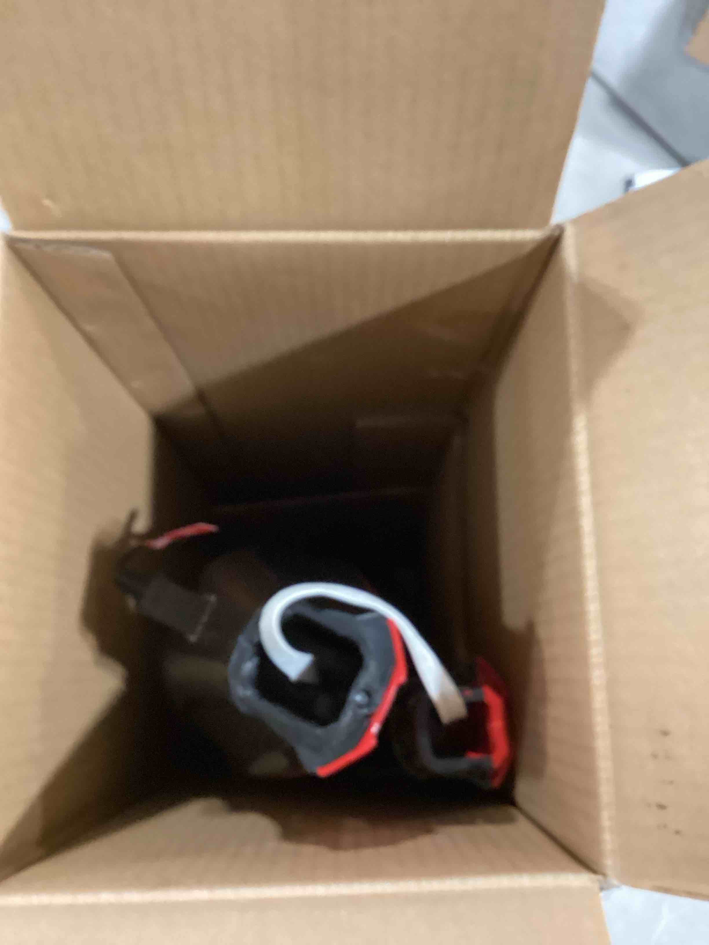 https://s3.amazonaws.com/lotting-images-prod/bidfta/PPE1788276_1740659859527.jpeg