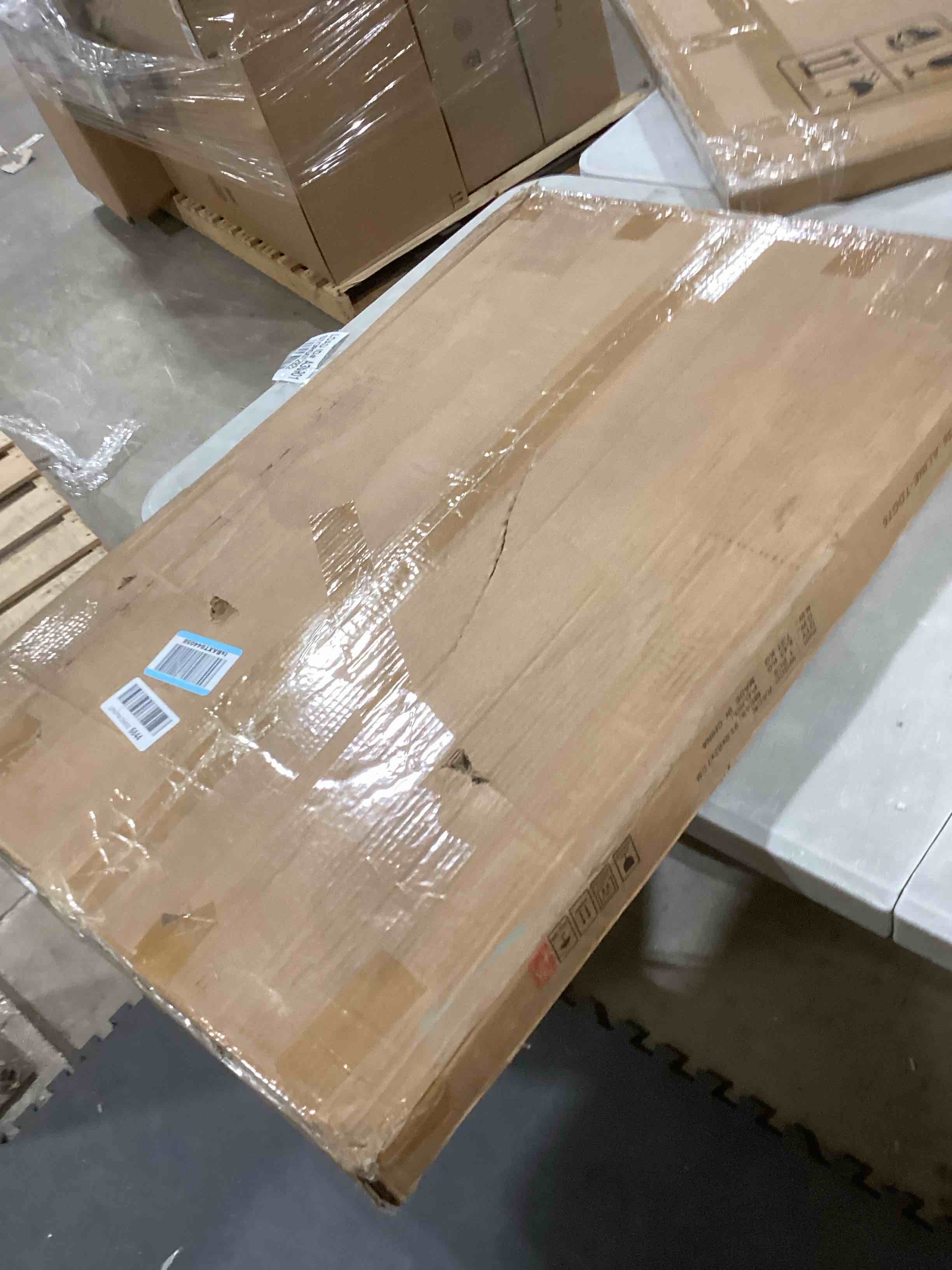 https://s3.amazonaws.com/lotting-images-prod/bidfta/PPE1788694_1741098351847.jpeg
