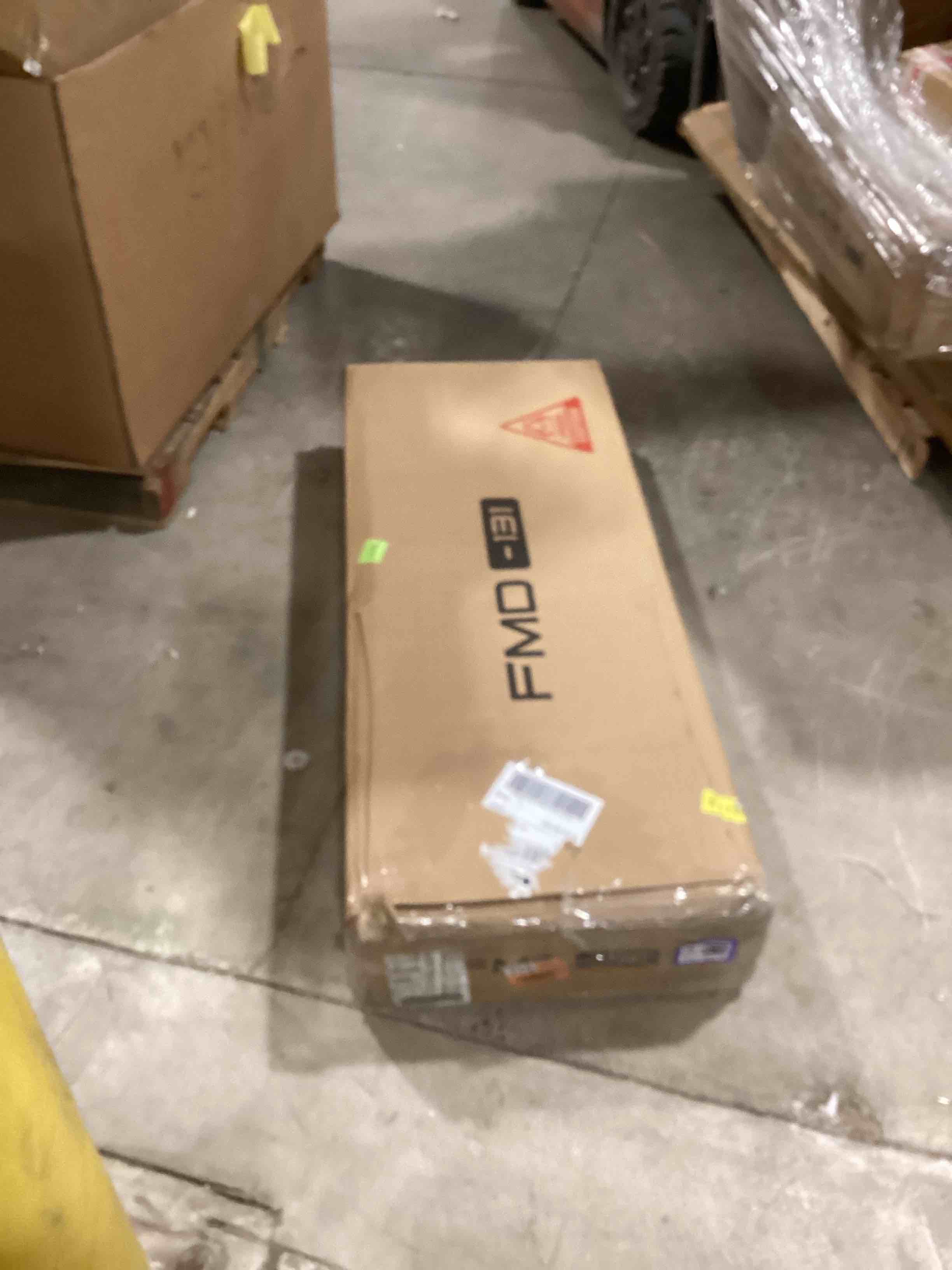 https://s3.amazonaws.com/lotting-images-prod/bidfta/PPE1788715_1741102303326.jpeg