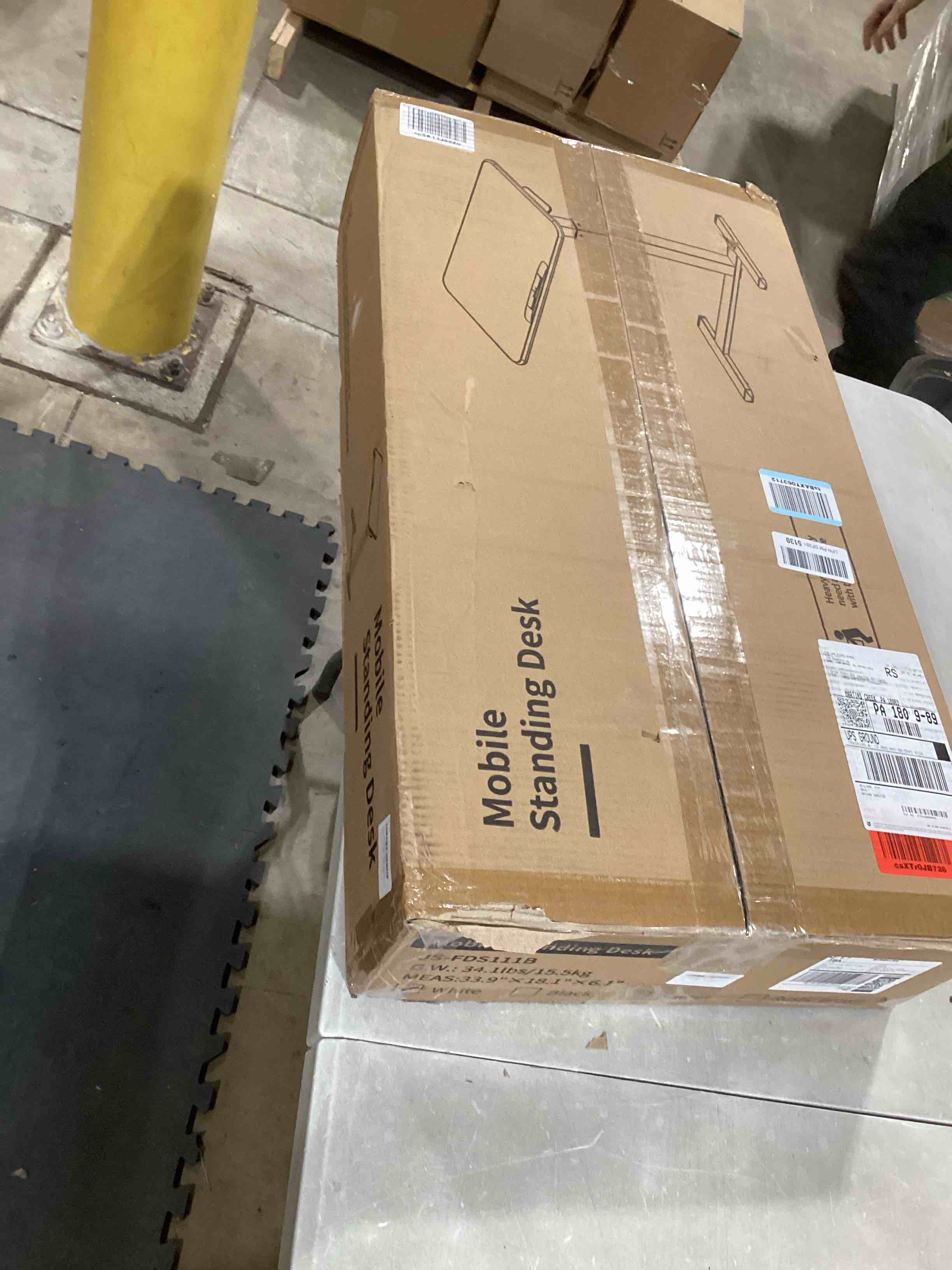 https://s3.amazonaws.com/lotting-images-prod/bidfta/PPE1789175_1741353859111.jpeg