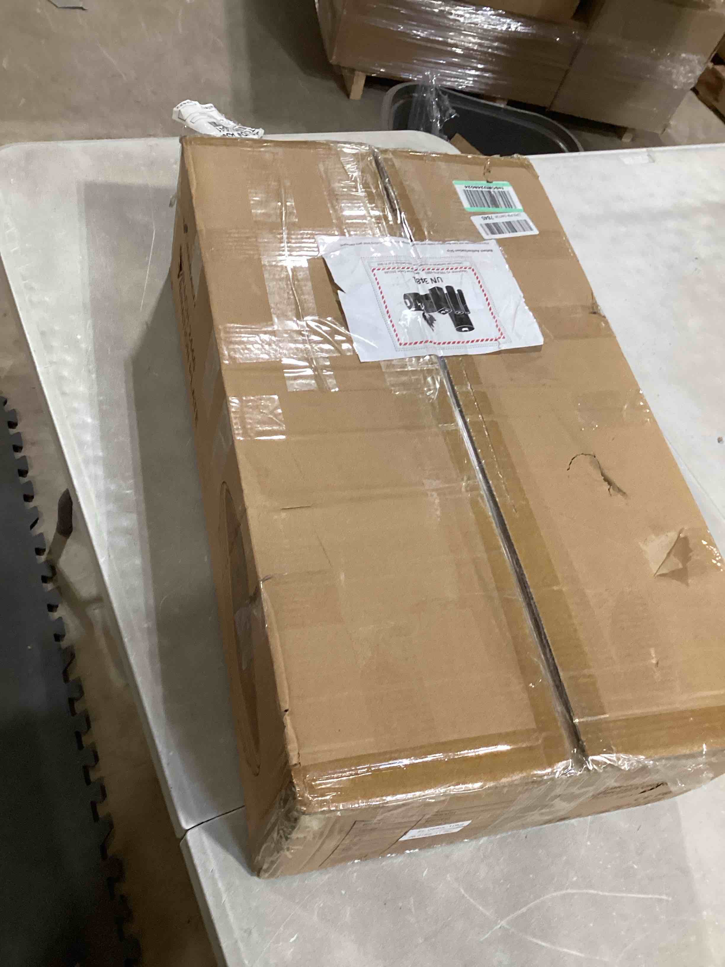 https://s3.amazonaws.com/lotting-images-prod/bidfta/PPE1789192_1741355469795.jpeg