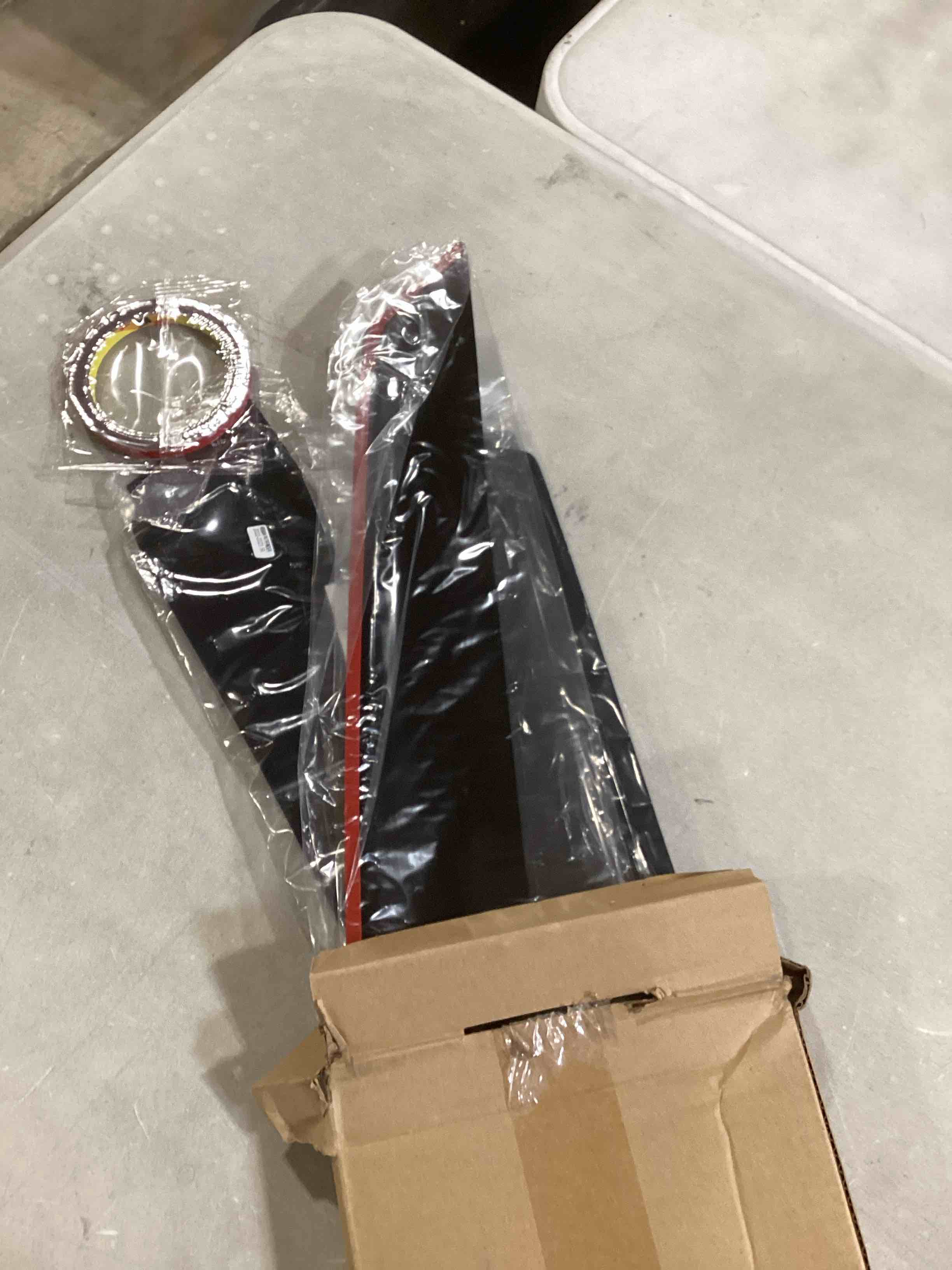 https://s3.amazonaws.com/lotting-images-prod/bidfta/PPE1789680_1741804258175.jpeg