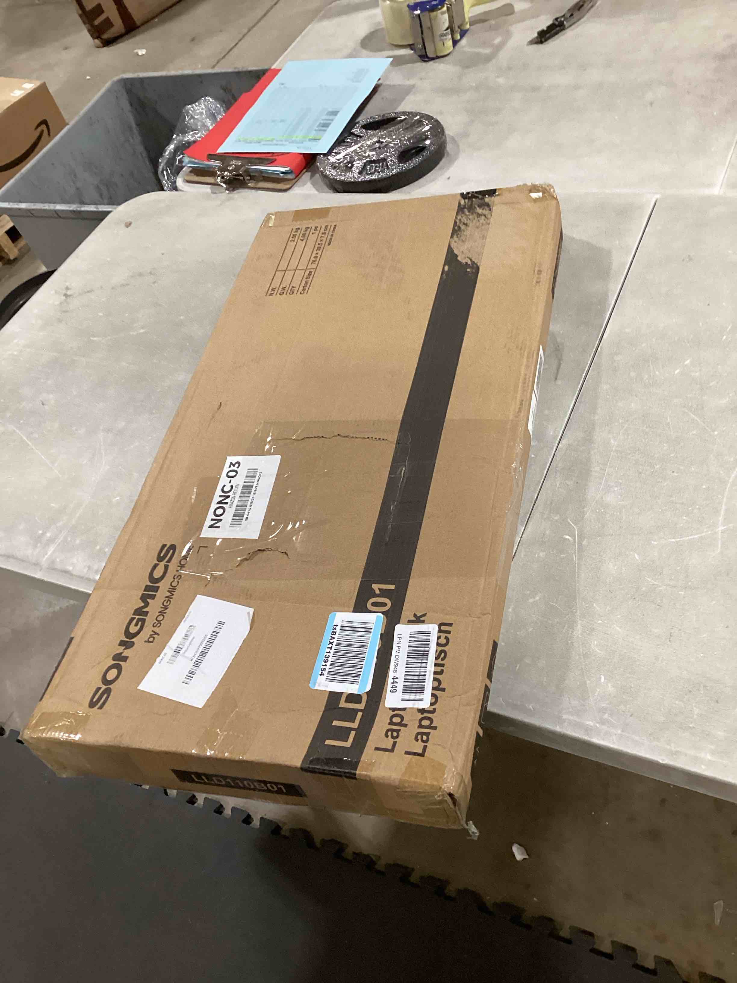 https://s3.amazonaws.com/lotting-images-prod/bidfta/PPE1791521_1743768284345.jpeg