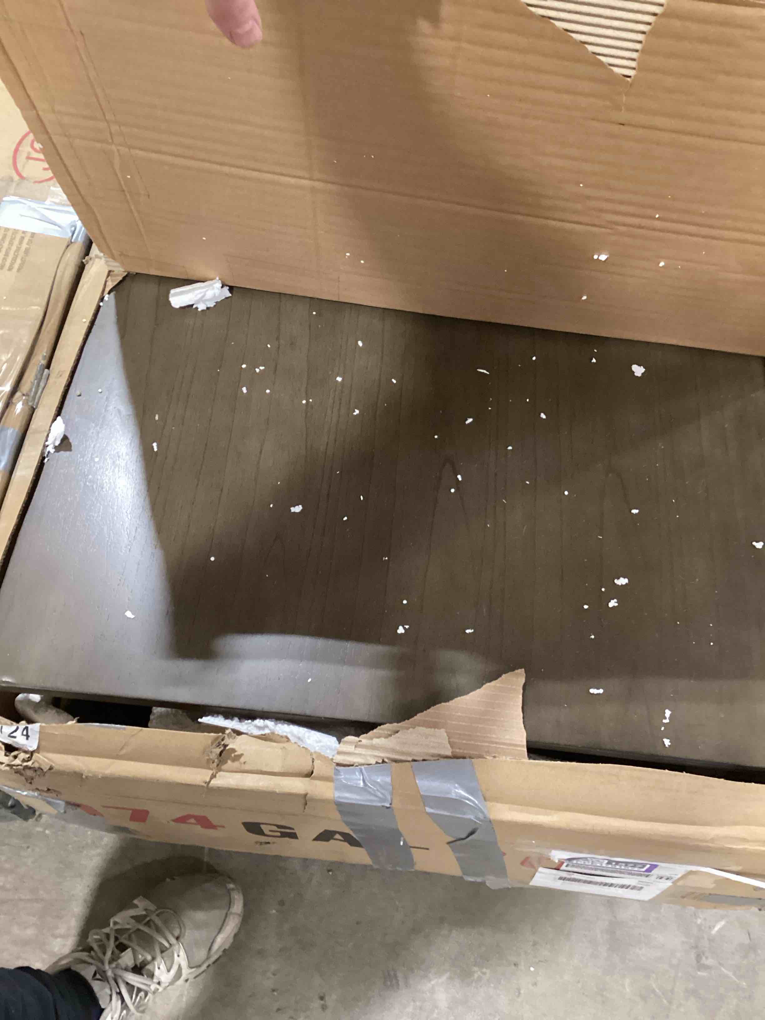 https://s3.amazonaws.com/lotting-images-prod/bidfta/PPE1791577_1743777799362.jpeg