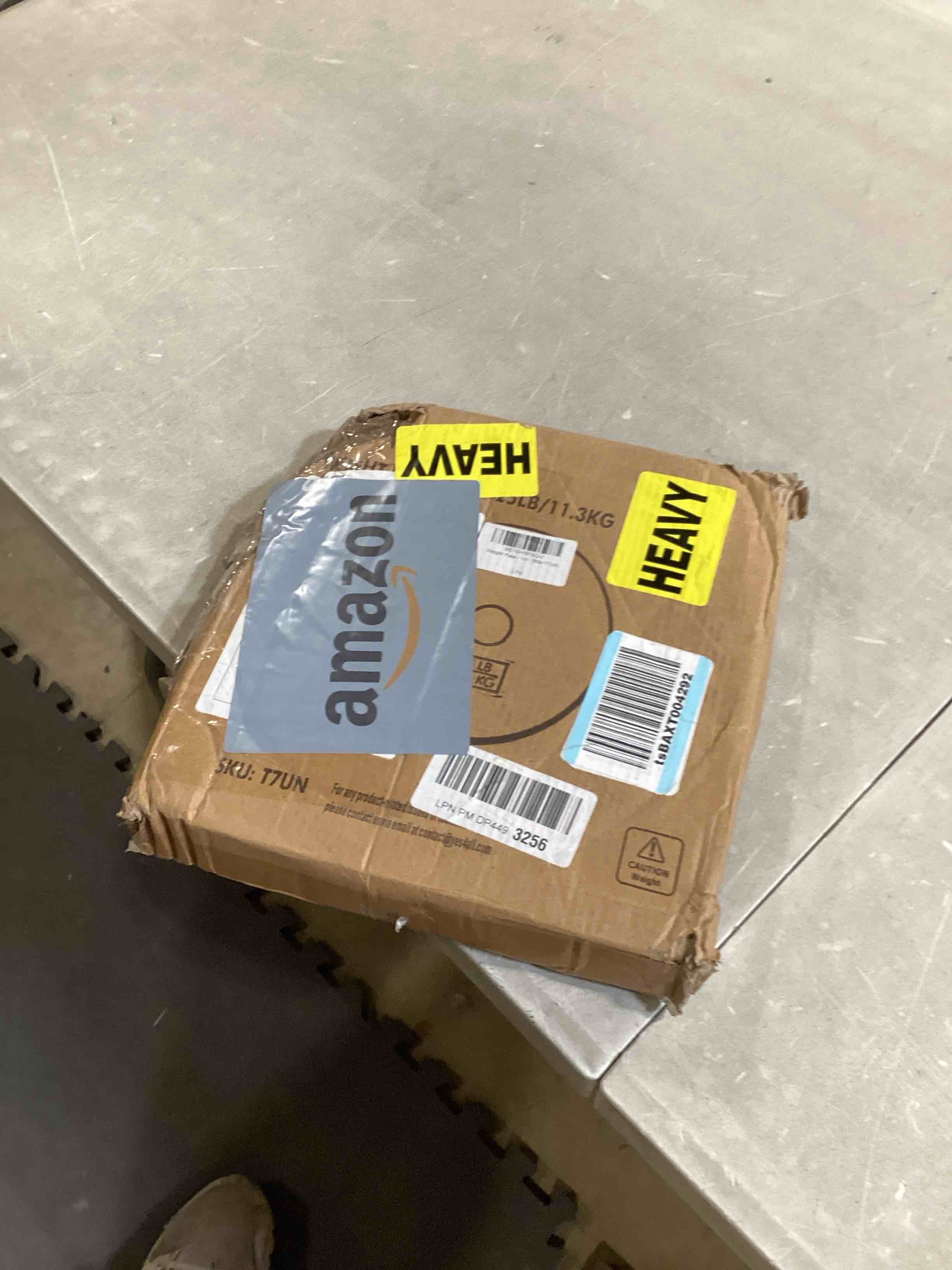 https://s3.amazonaws.com/lotting-images-prod/bidfta/PPE1791848_1744043310692.jpeg