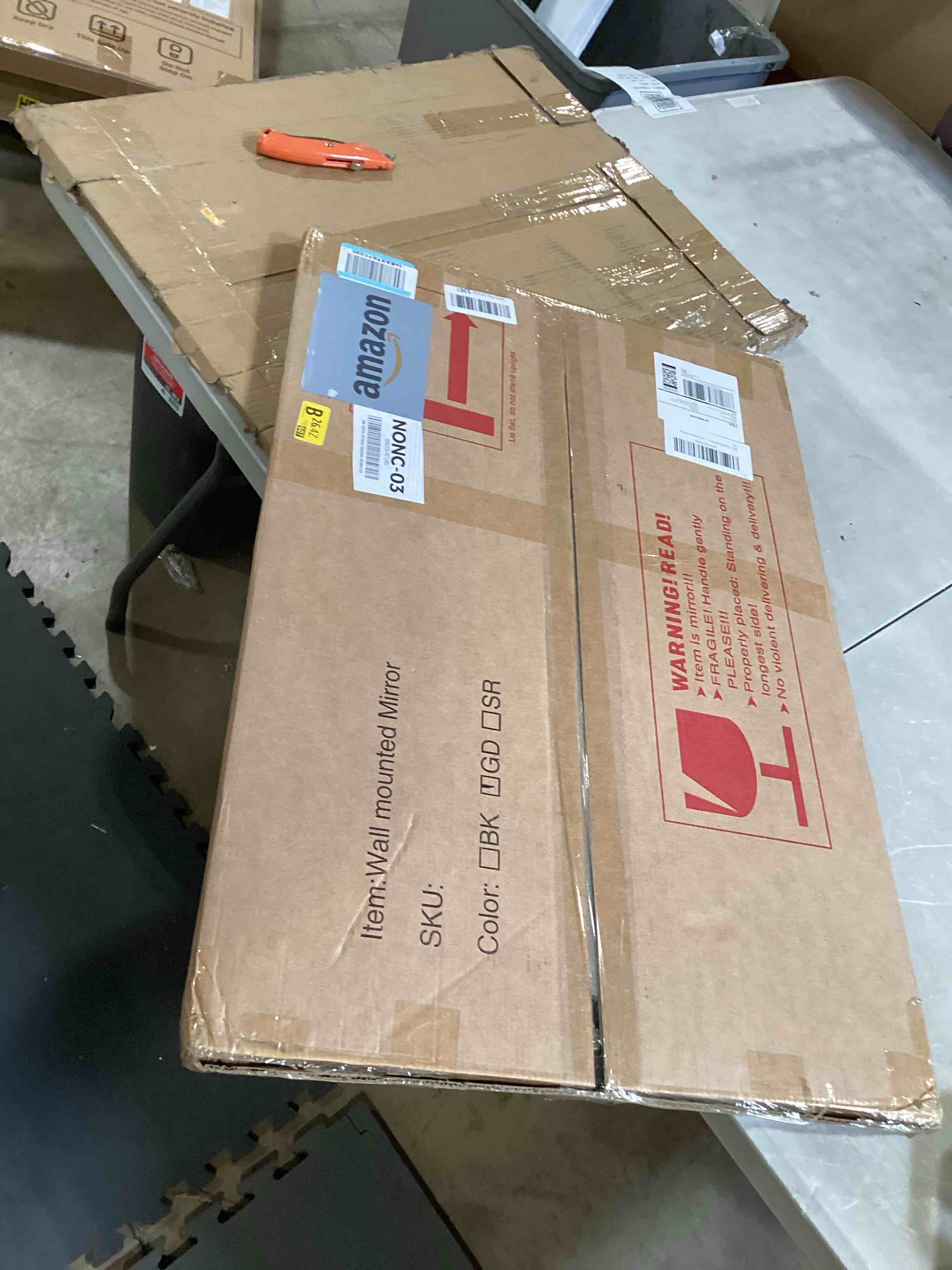https://s3.amazonaws.com/lotting-images-prod/bidfta/PPE1791859_1744044477421.jpeg