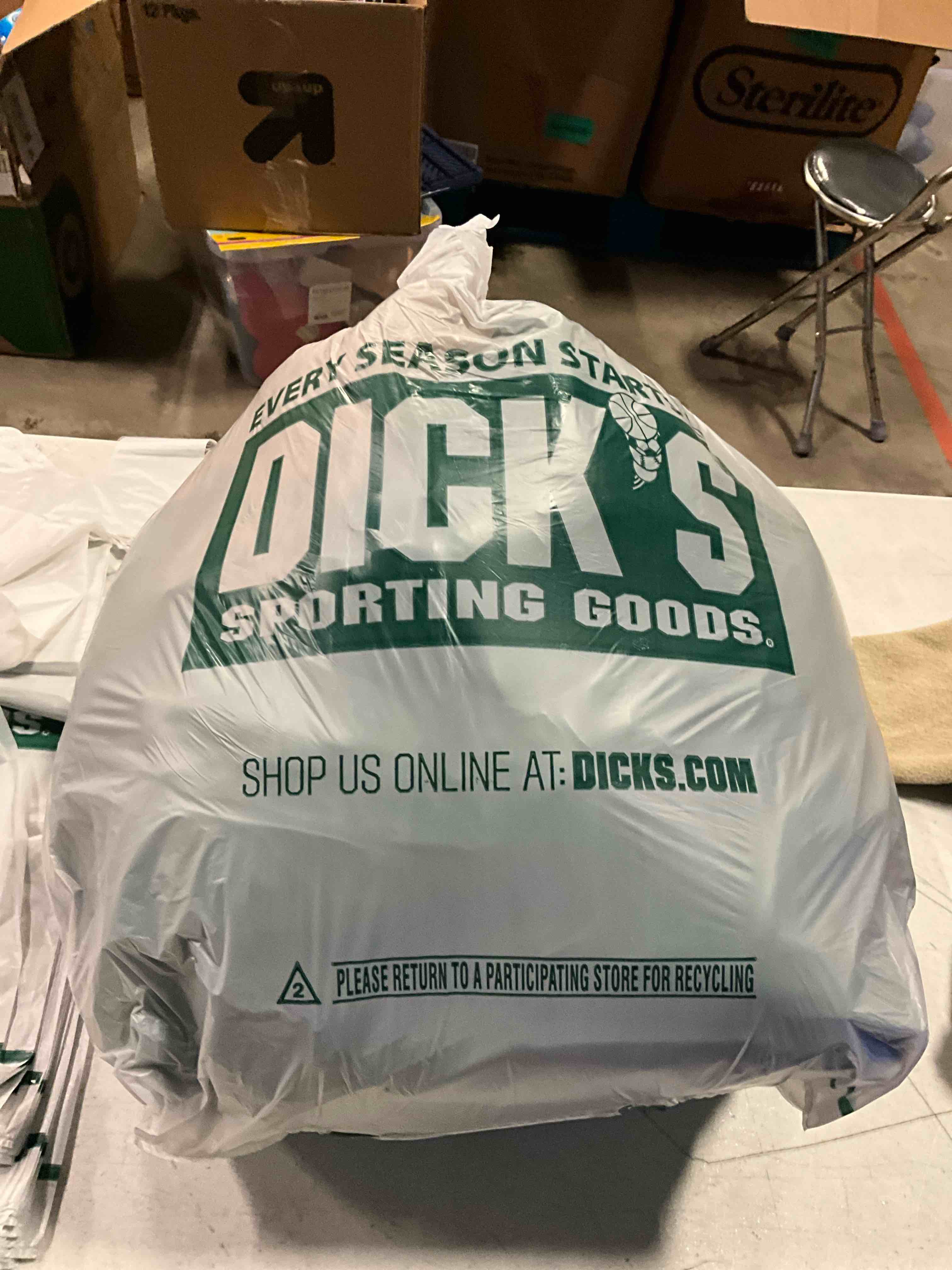 https://s3.amazonaws.com/lotting-images-prod/bidfta/PPE1793586_1752153091617.jpeg