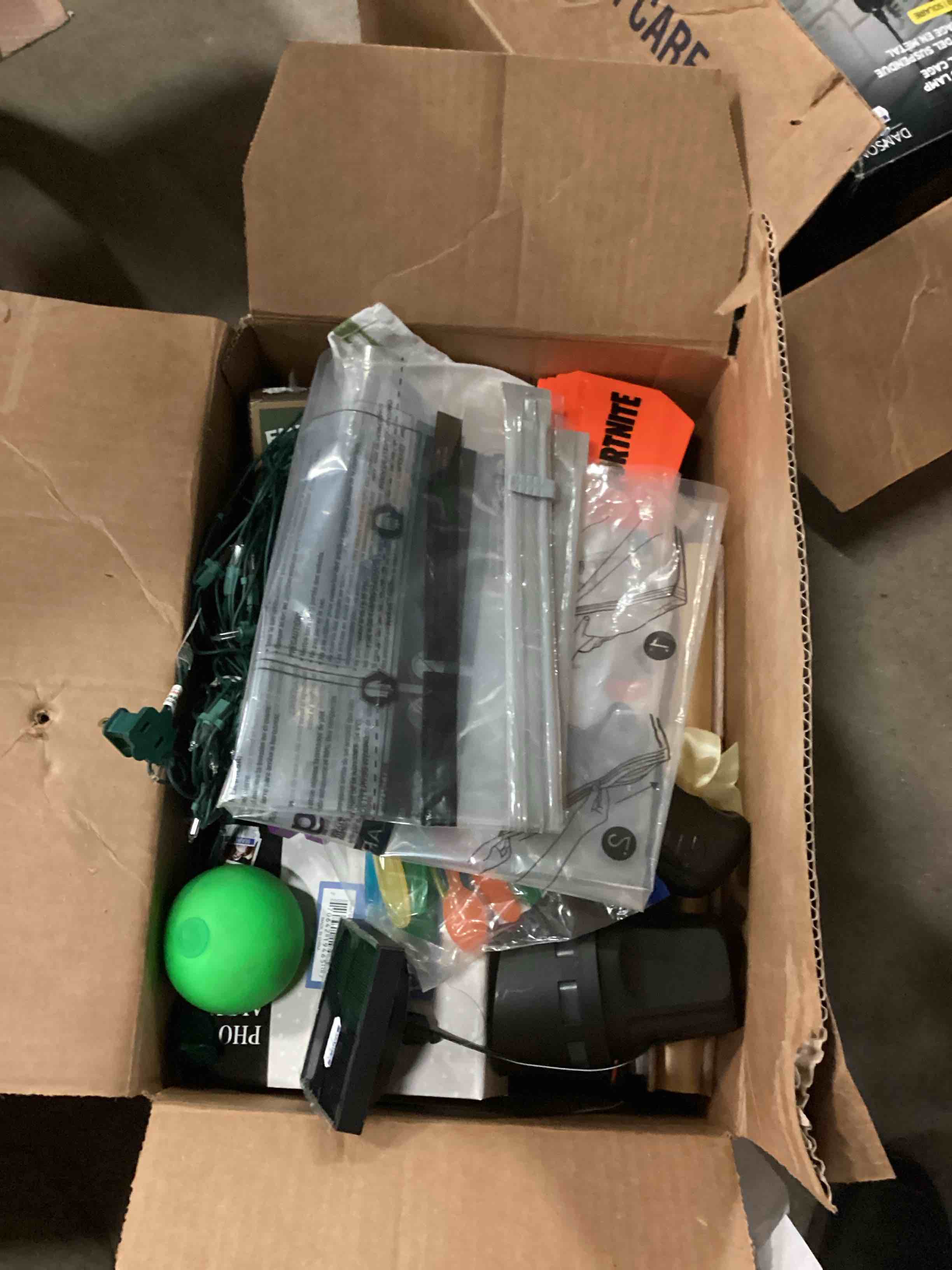 Assorted Home Goods For Your Home ( Lot Of 15 Items Approximate Count)