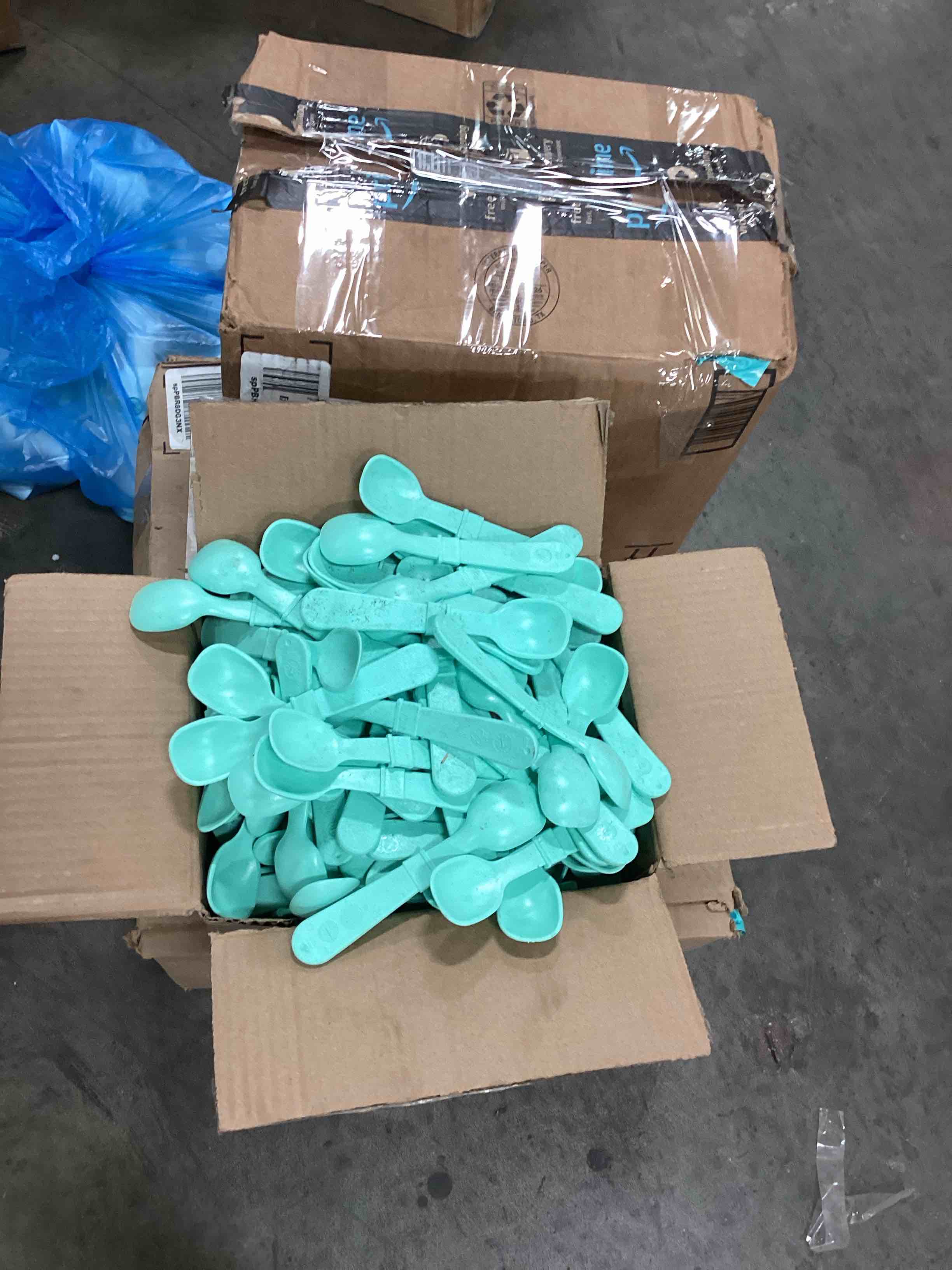 https://s3.amazonaws.com/lotting-images-prod/bidfta/PPE1794882_1756234515178.jpeg