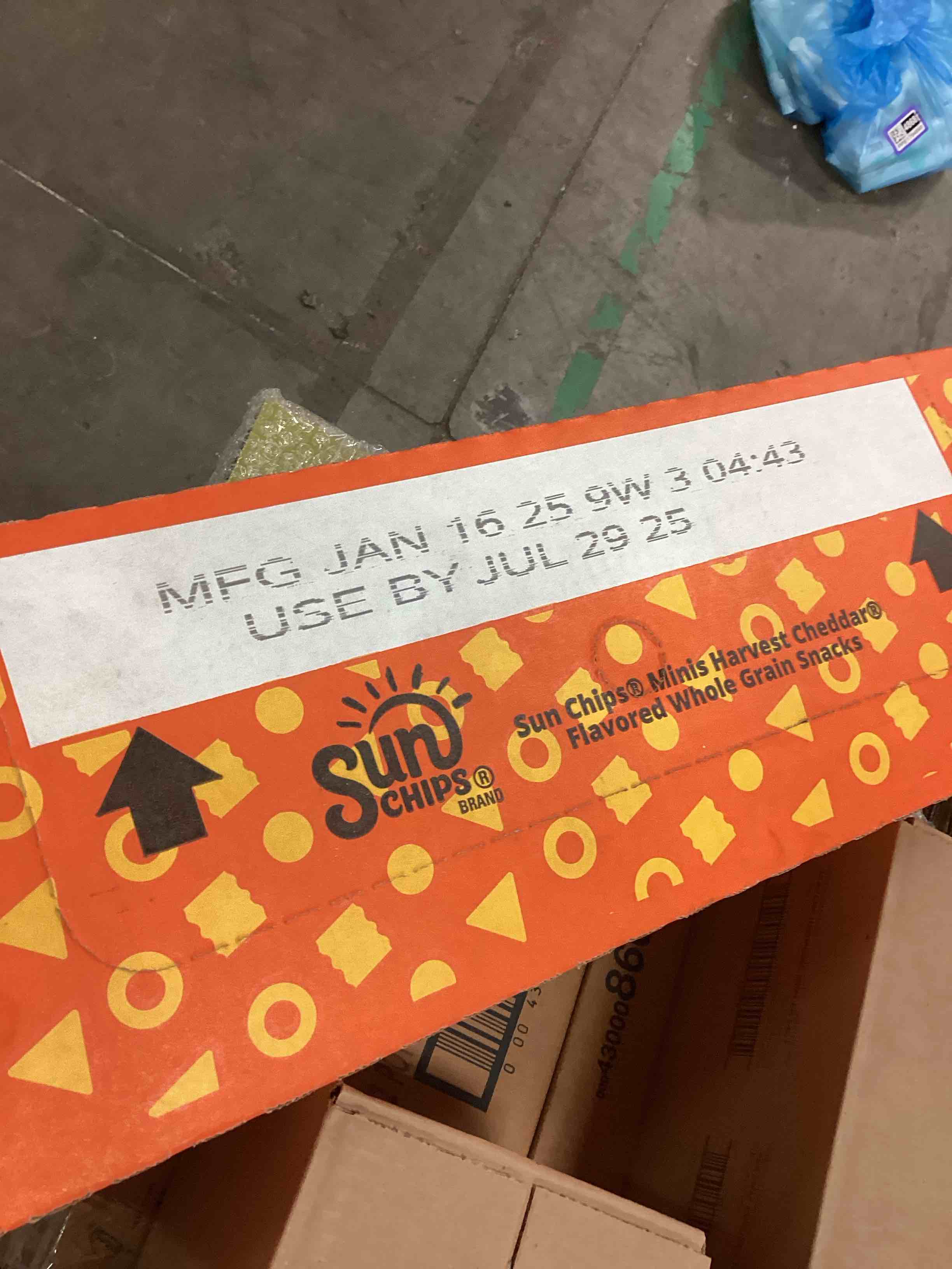 https://s3.amazonaws.com/lotting-images-prod/bidfta/PPE1794893_1756240380316.jpeg