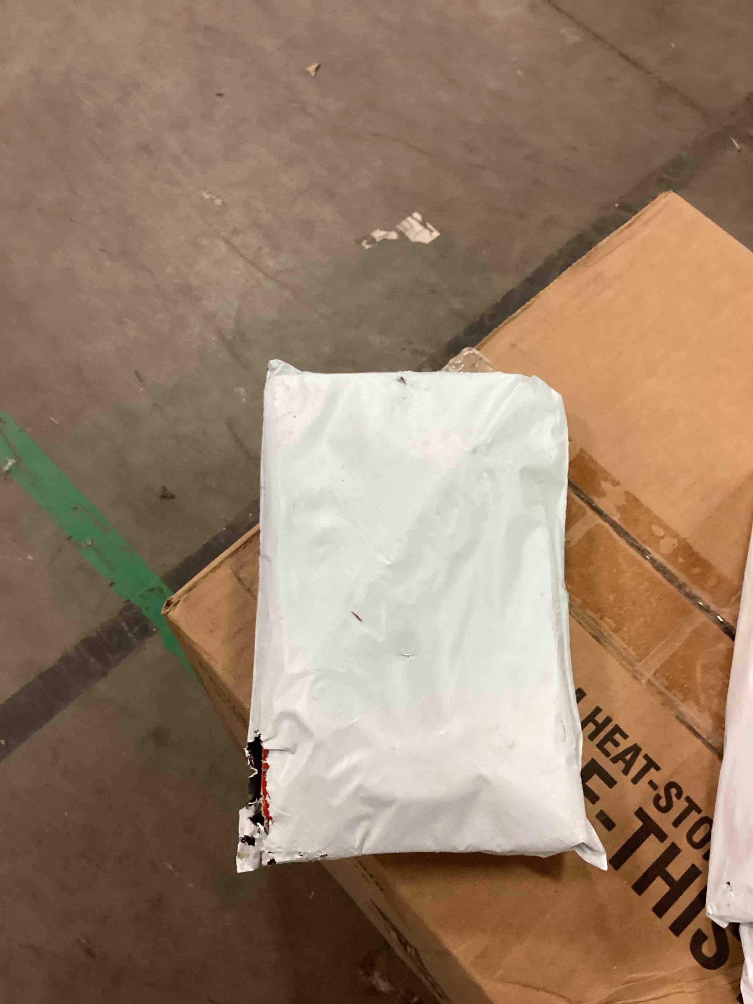 https://s3.amazonaws.com/lotting-images-prod/bidfta/PPE1794940_1756242725529.jpeg