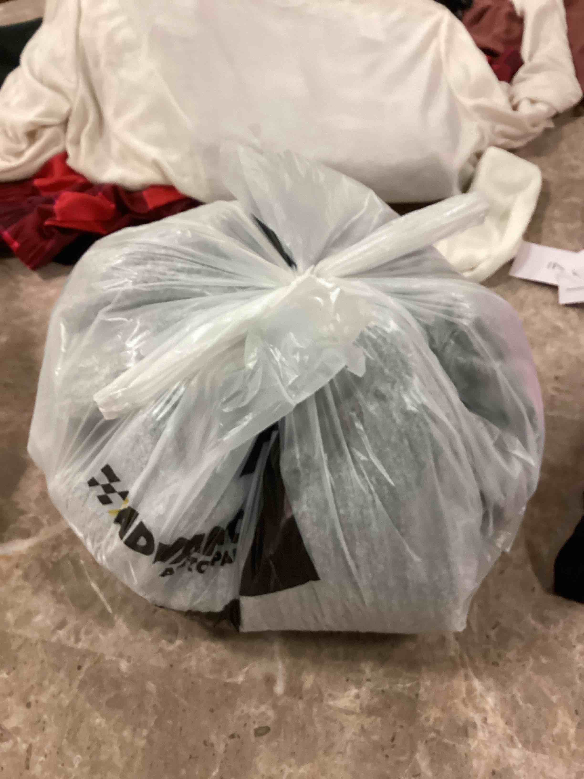 https://s3.amazonaws.com/lotting-images-prod/bidfta/PPE1798058_1750689852808.jpeg