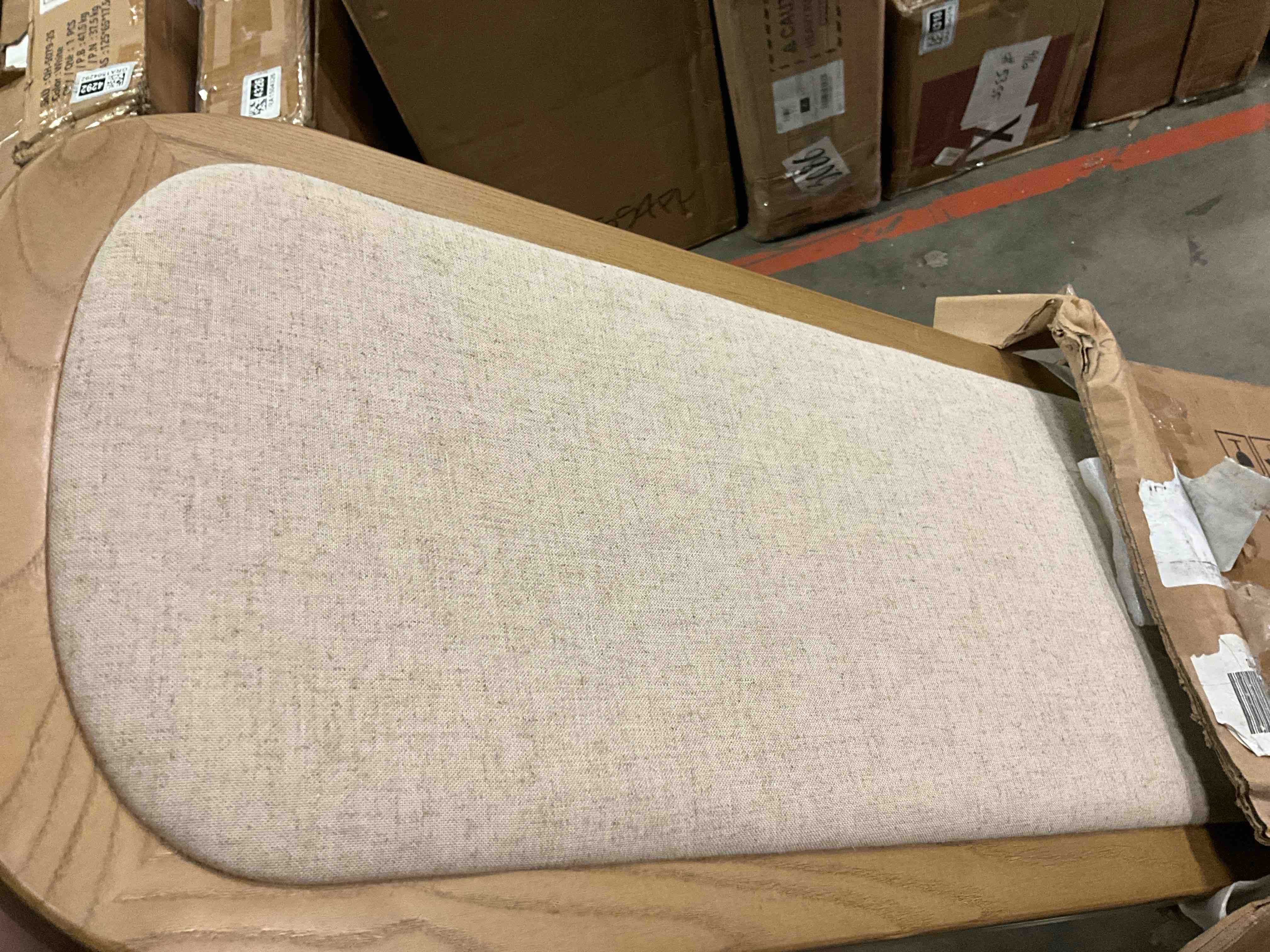 https://s3.amazonaws.com/lotting-images-prod/bidfta/PPE1798122_1750690753212.jpeg