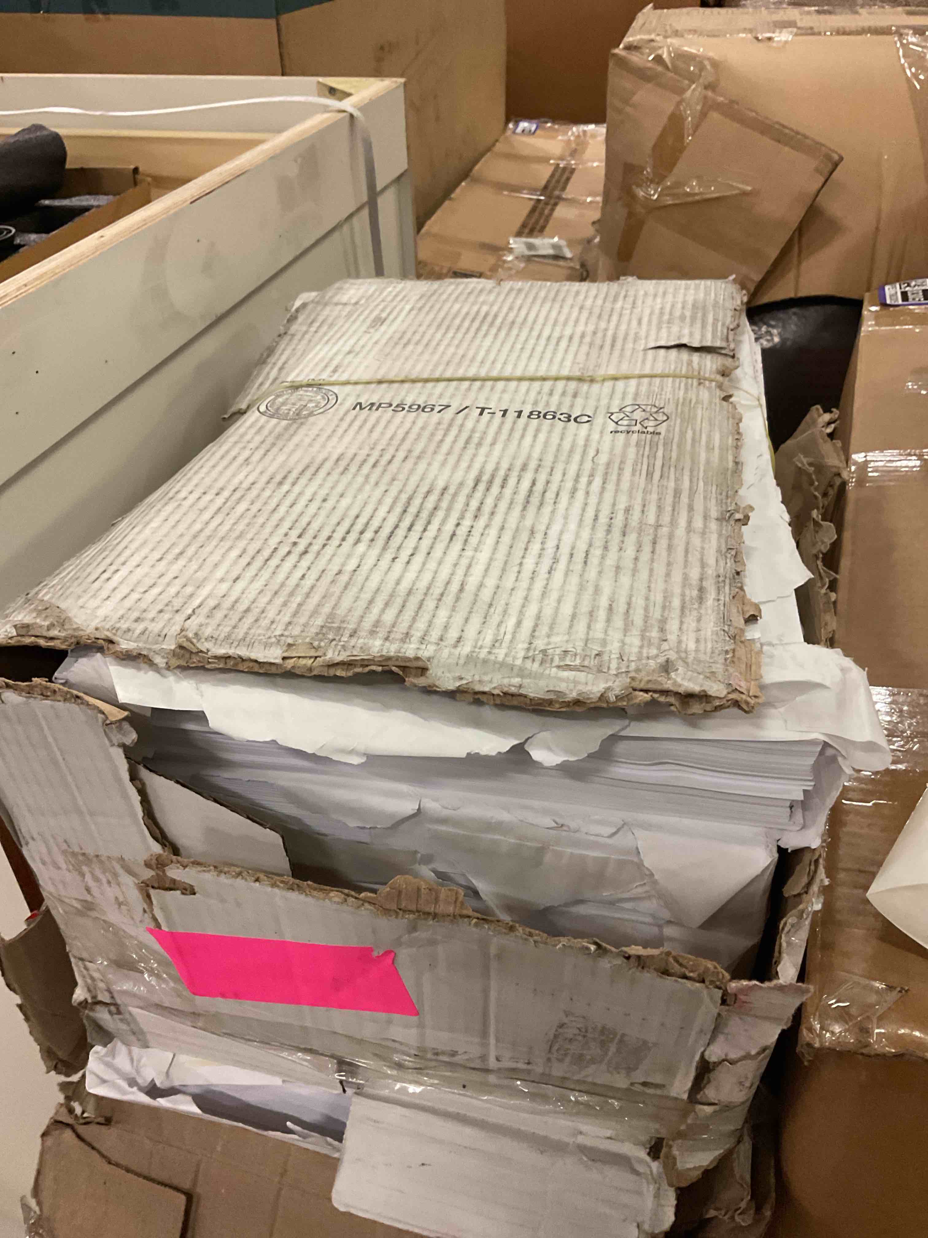 https://s3.amazonaws.com/lotting-images-prod/bidfta/PPE1798383_1750867778965.jpeg