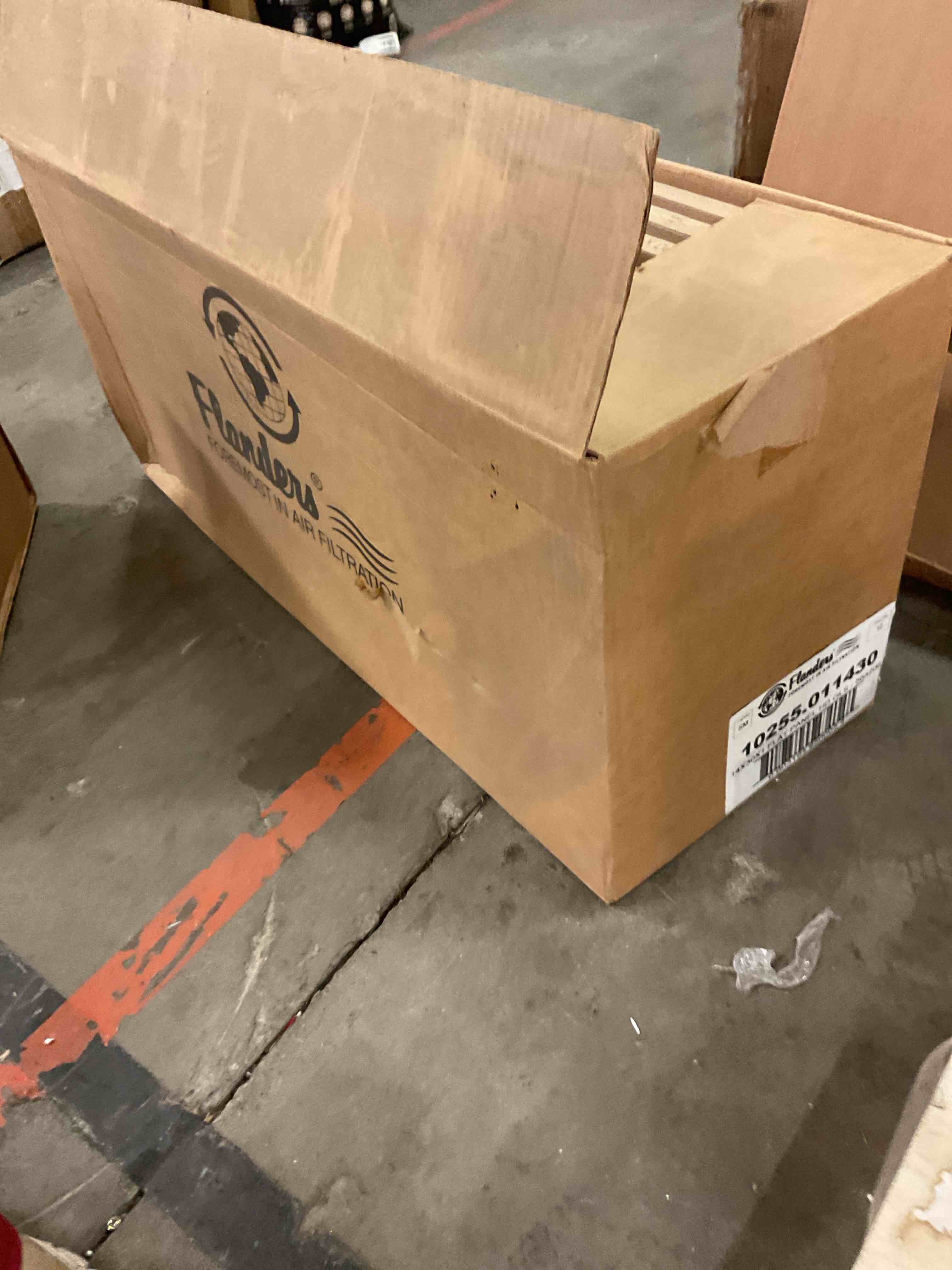 https://s3.amazonaws.com/lotting-images-prod/bidfta/PPE1798493_1751486895608.jpeg