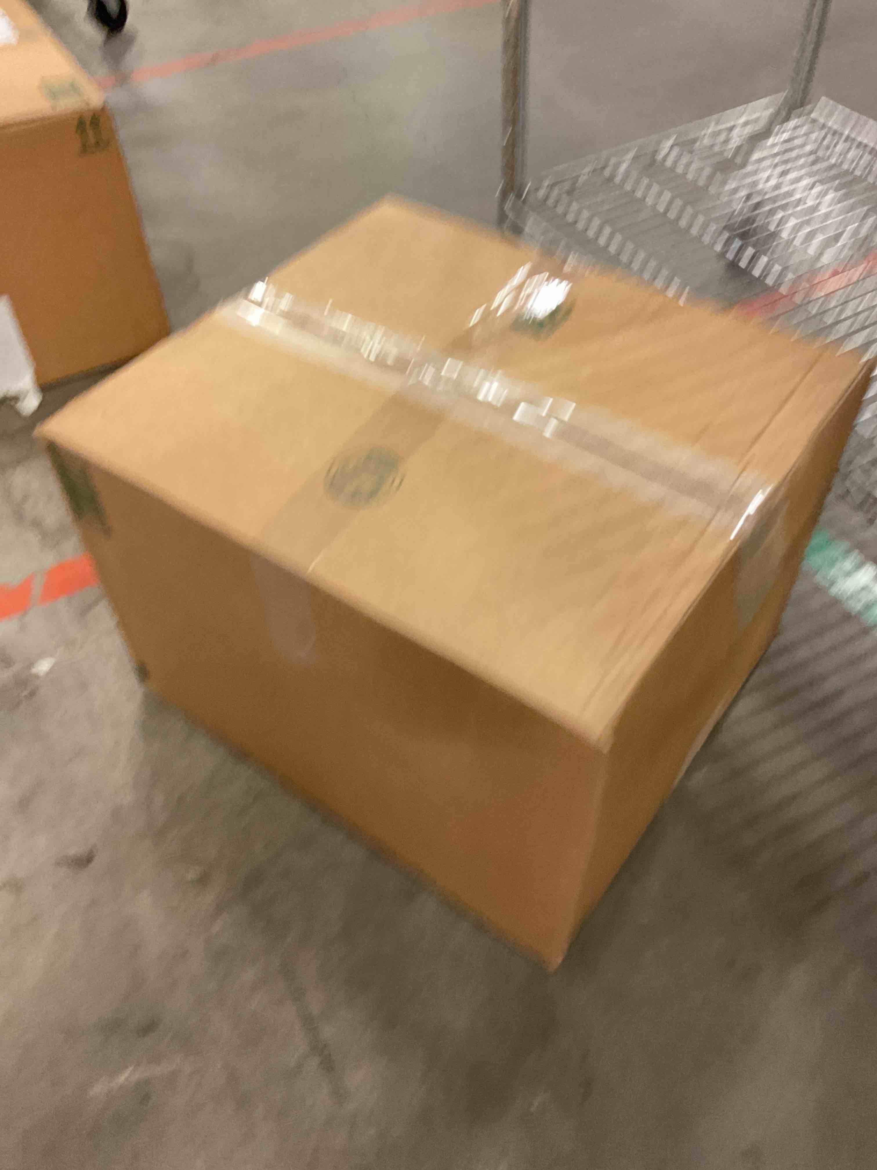 https://s3.amazonaws.com/lotting-images-prod/bidfta/PPE1798651_1751638383574.jpeg