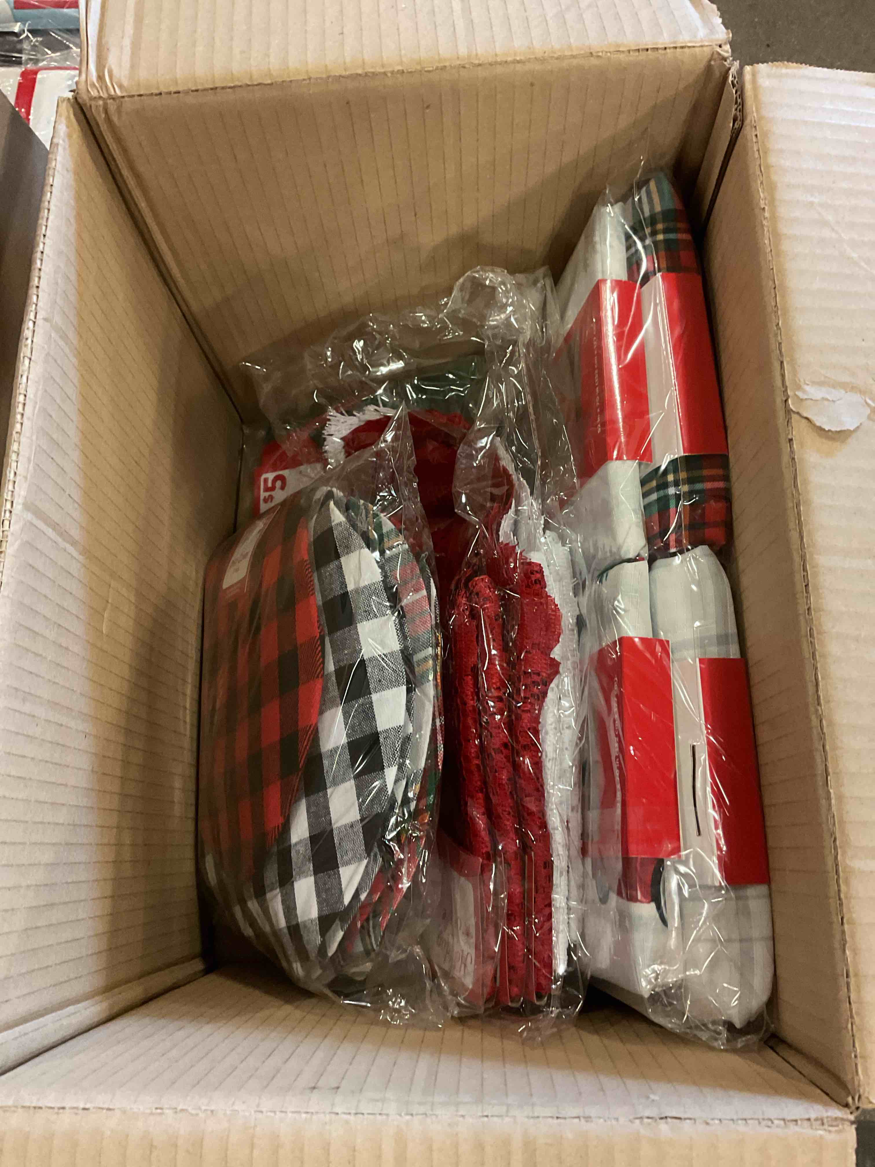 https://s3.amazonaws.com/lotting-images-prod/bidfta/PPE1798906_1752001423564.jpeg