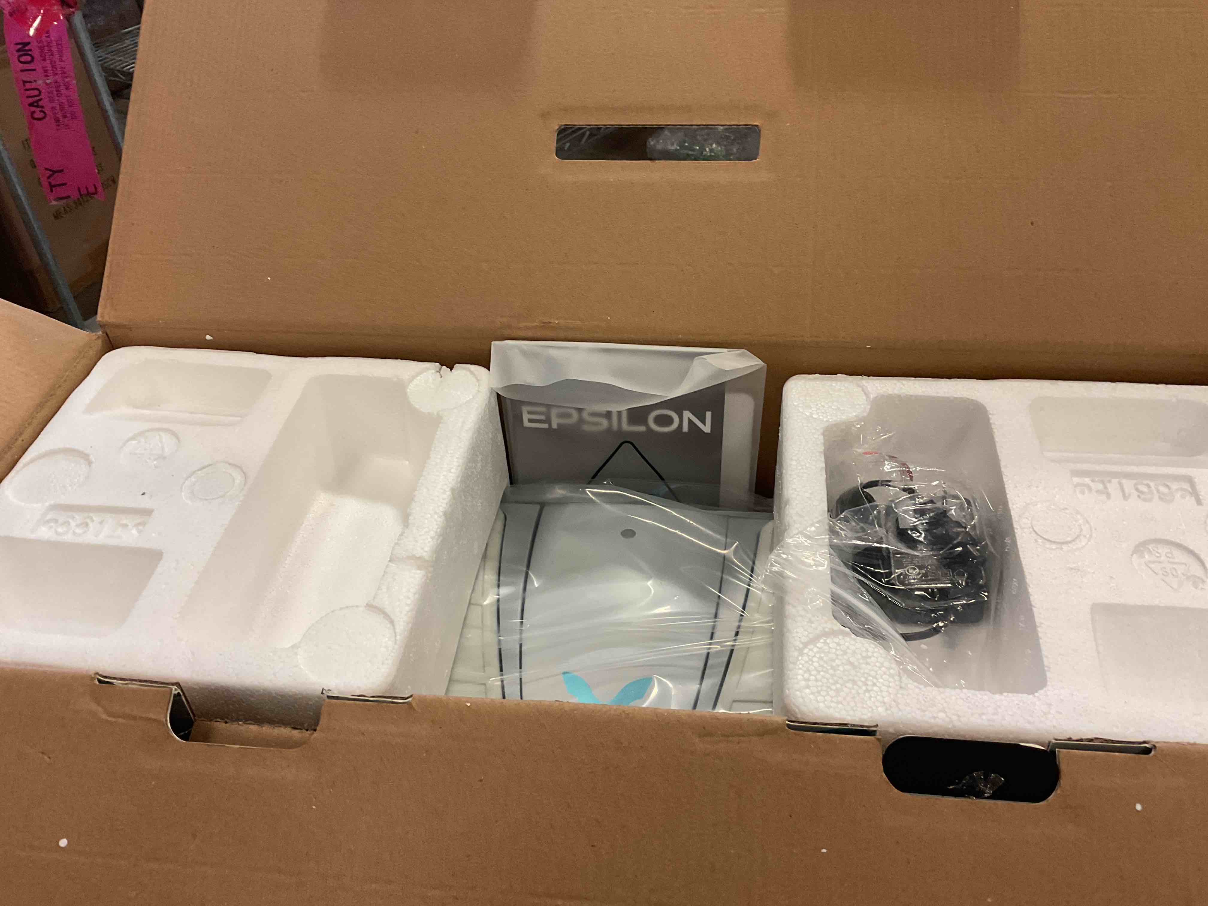 https://s3.amazonaws.com/lotting-images-prod/bidfta/PPE1798932_1752083065267.jpeg