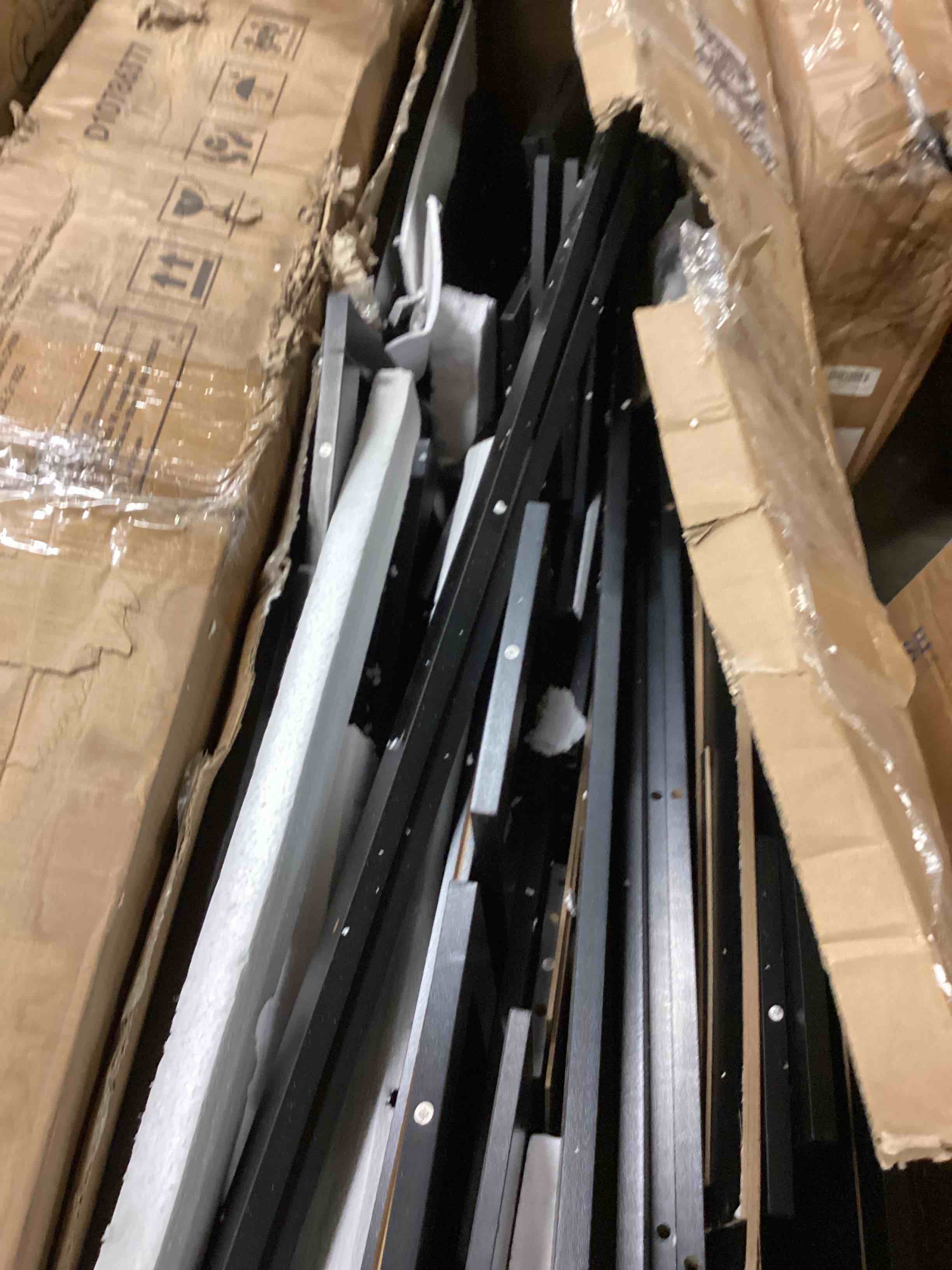https://s3.amazonaws.com/lotting-images-prod/bidfta/PPE1799056_1752592383179.jpeg