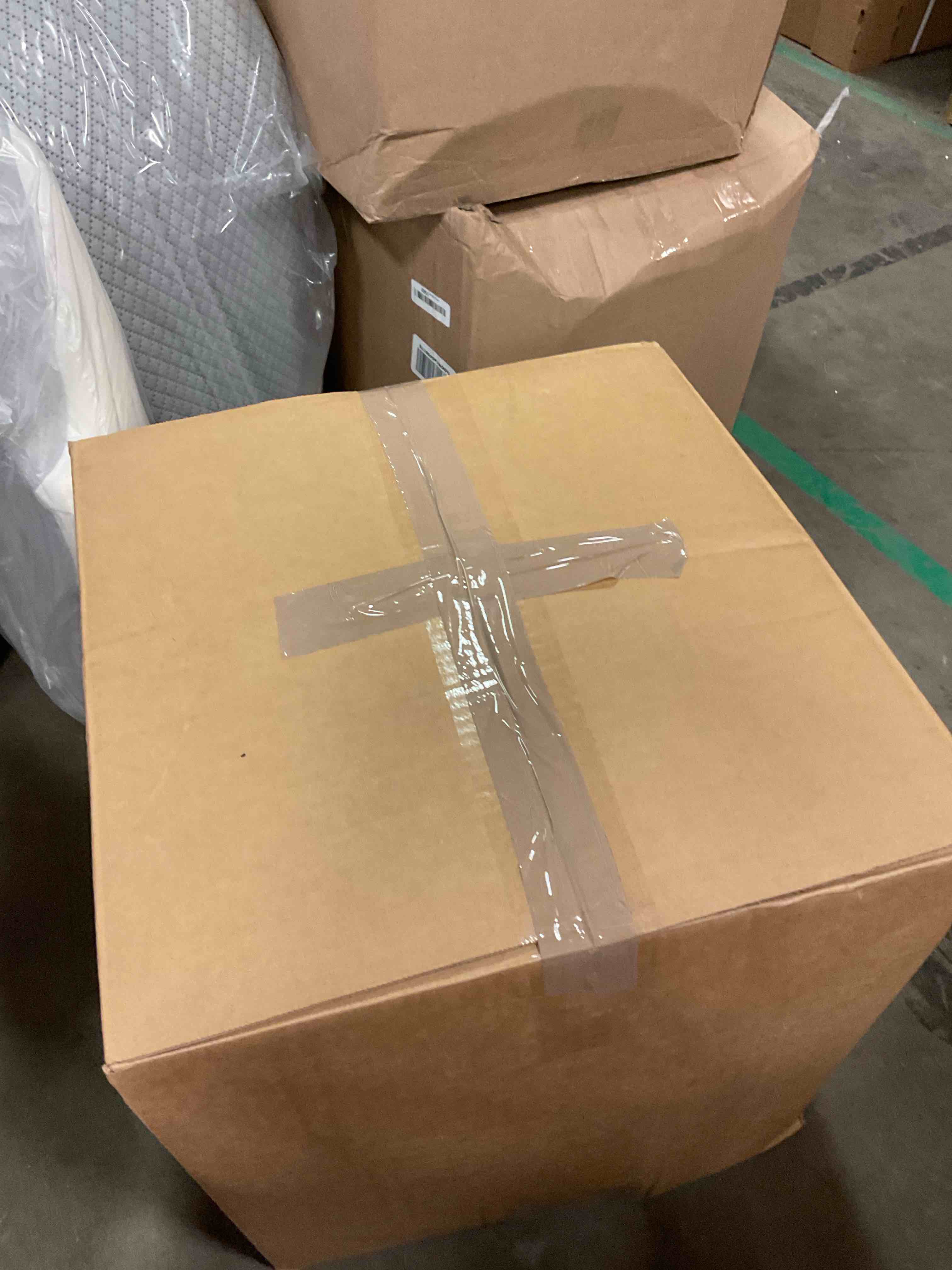 https://s3.amazonaws.com/lotting-images-prod/bidfta/PPE1799114_1752769037319.jpeg