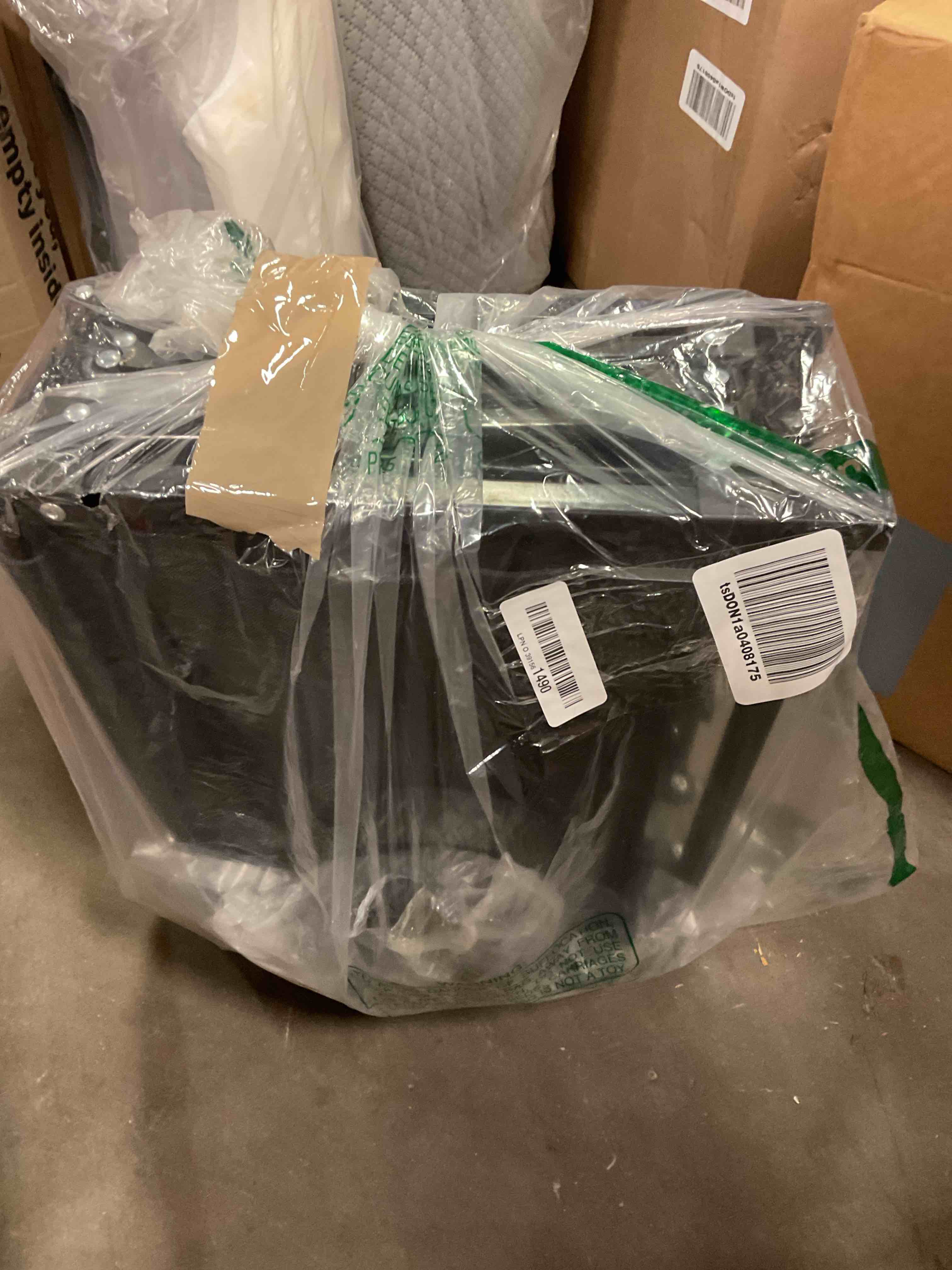 https://s3.amazonaws.com/lotting-images-prod/bidfta/PPE1799115_1752769337541.jpeg