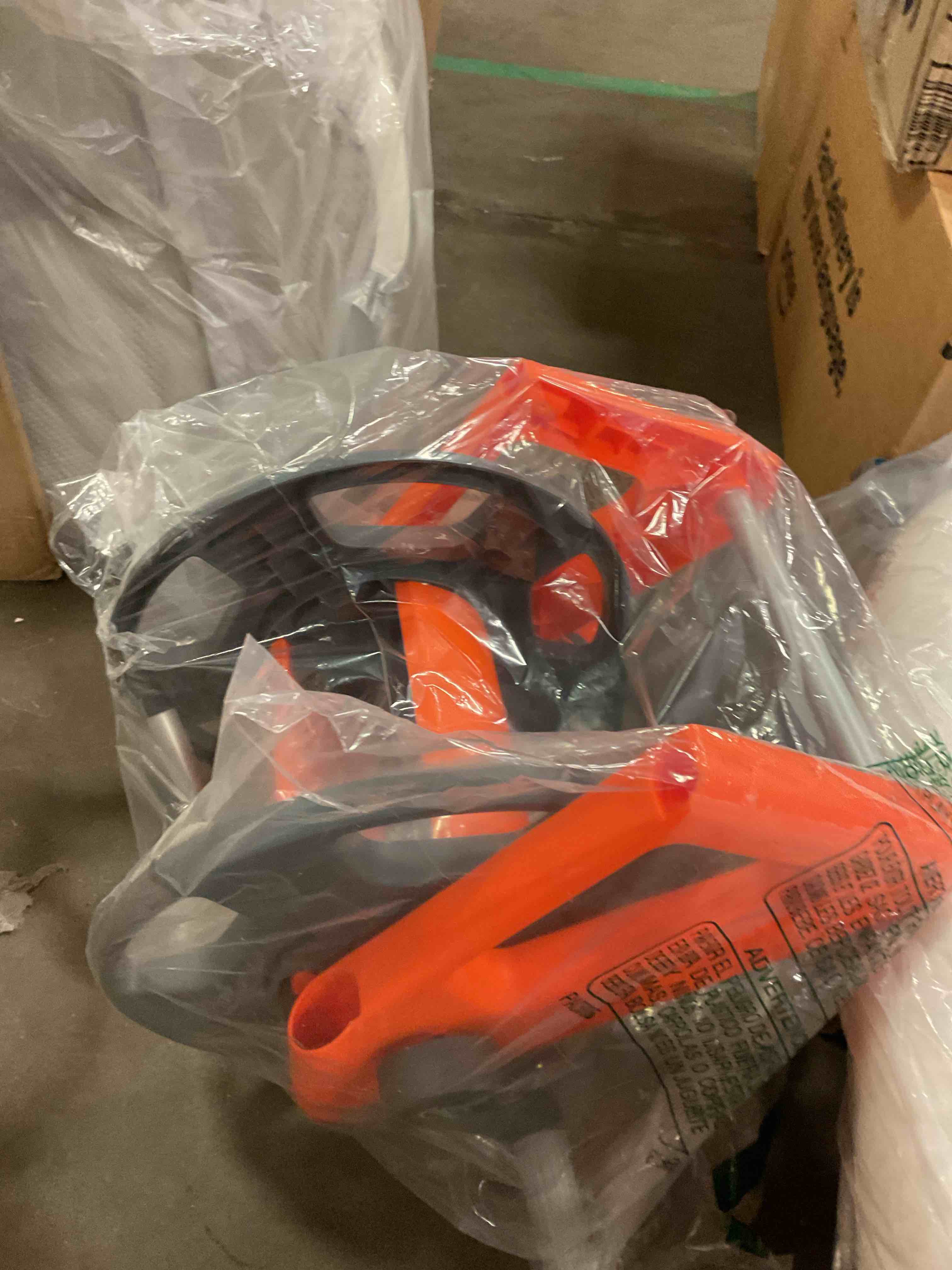https://s3.amazonaws.com/lotting-images-prod/bidfta/PPE1799118_1752772637716.jpeg