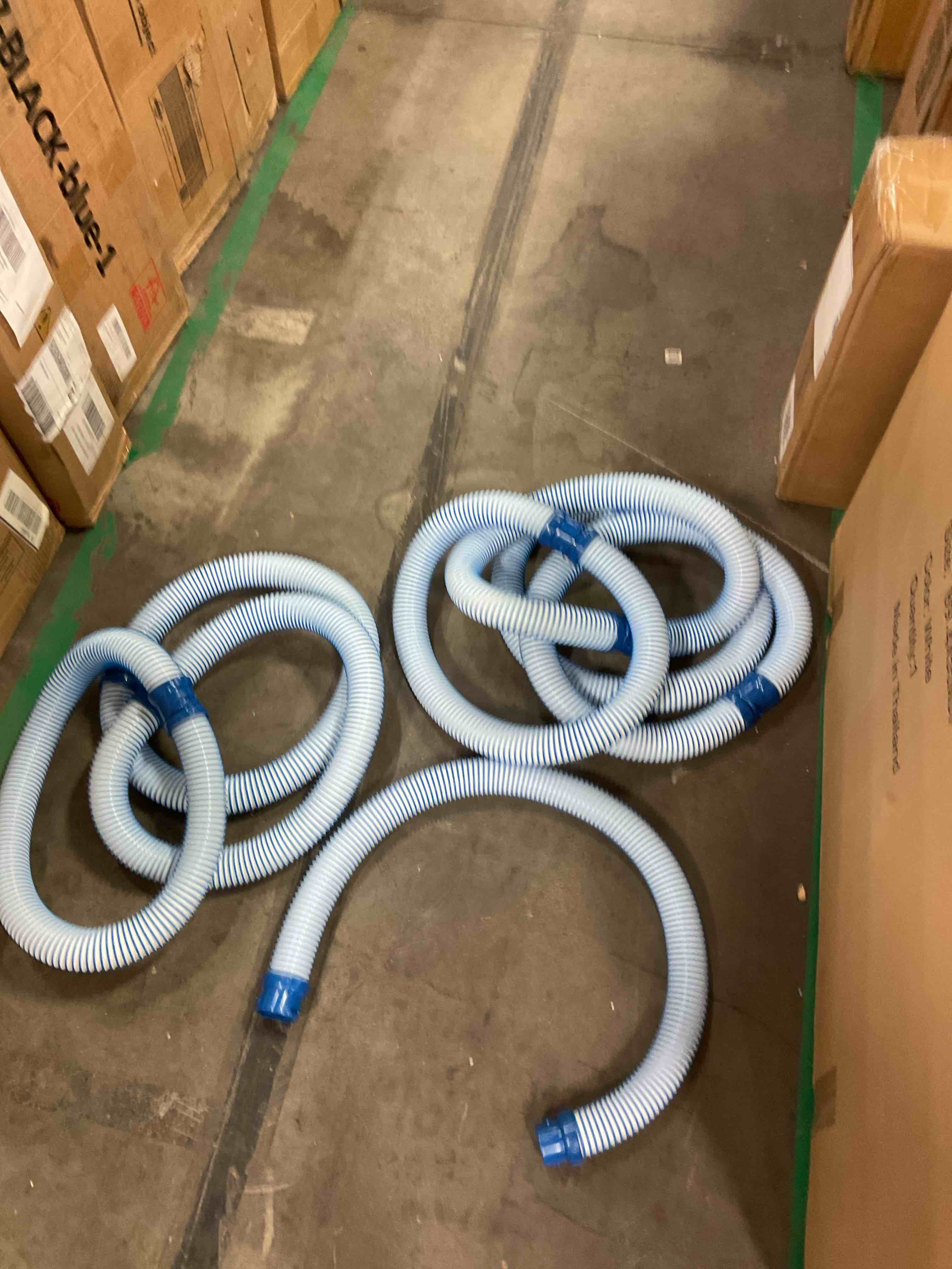 https://s3.amazonaws.com/lotting-images-prod/bidfta/PPE1799126_1752774388329.jpeg