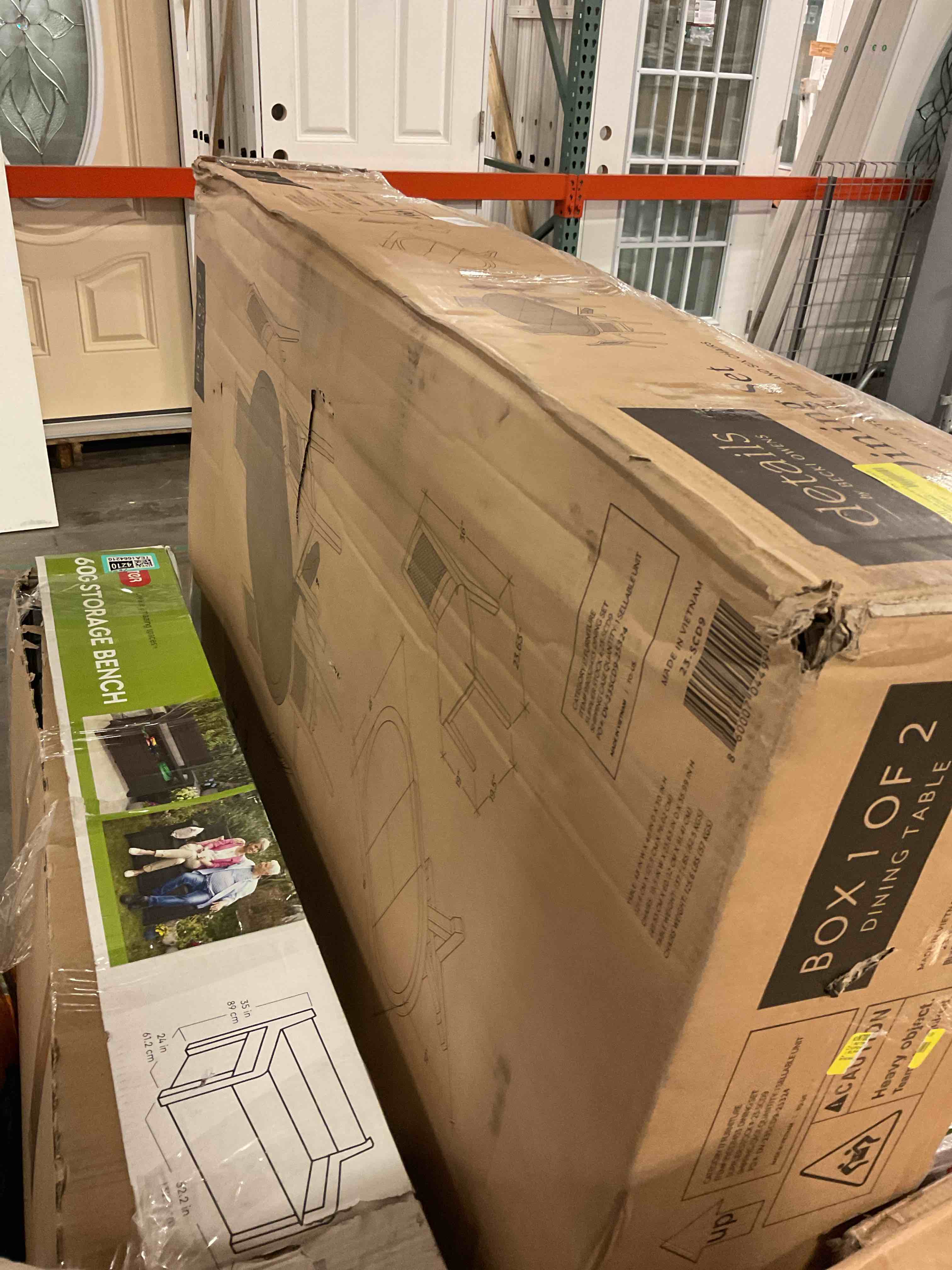 https://s3.amazonaws.com/lotting-images-prod/bidfta/PPE1799218_1753365505975.jpeg