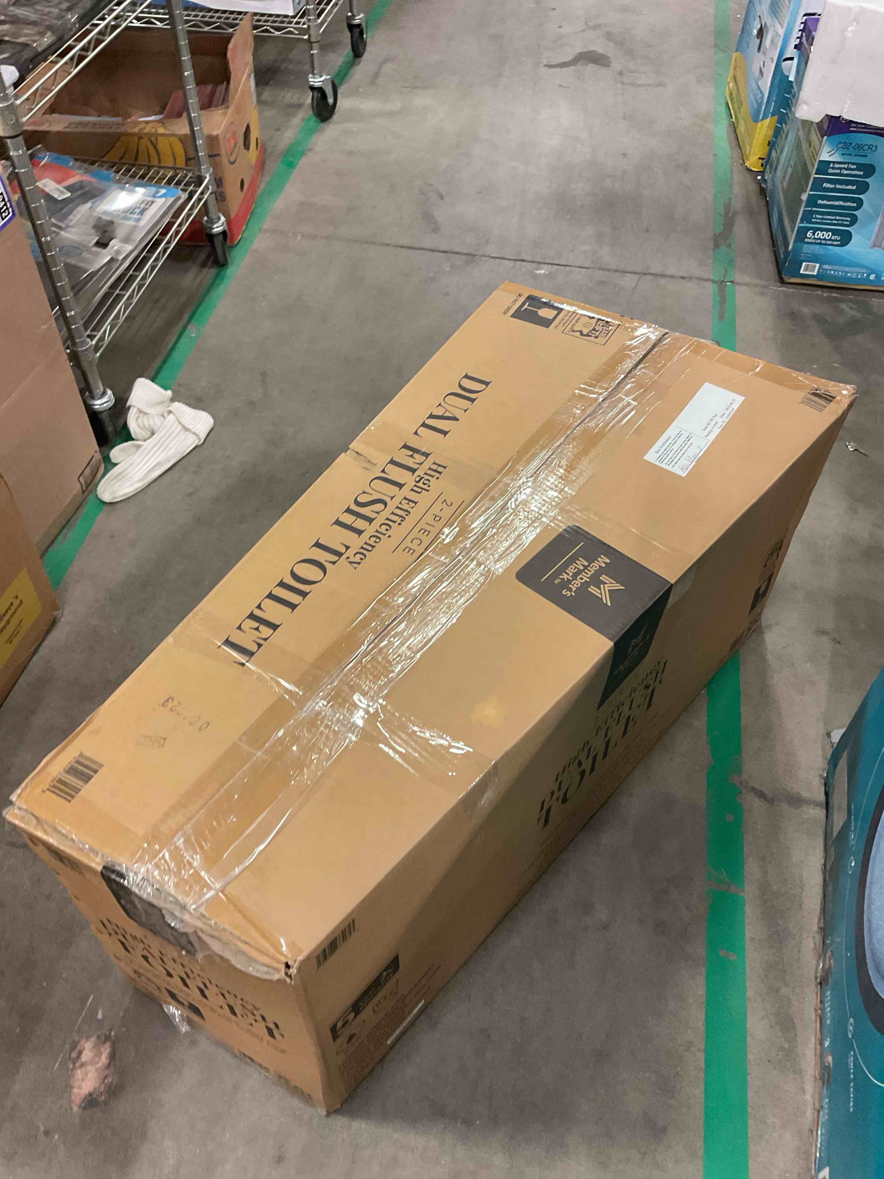 https://s3.amazonaws.com/lotting-images-prod/bidfta/PPE1799444_1755006688121.jpeg