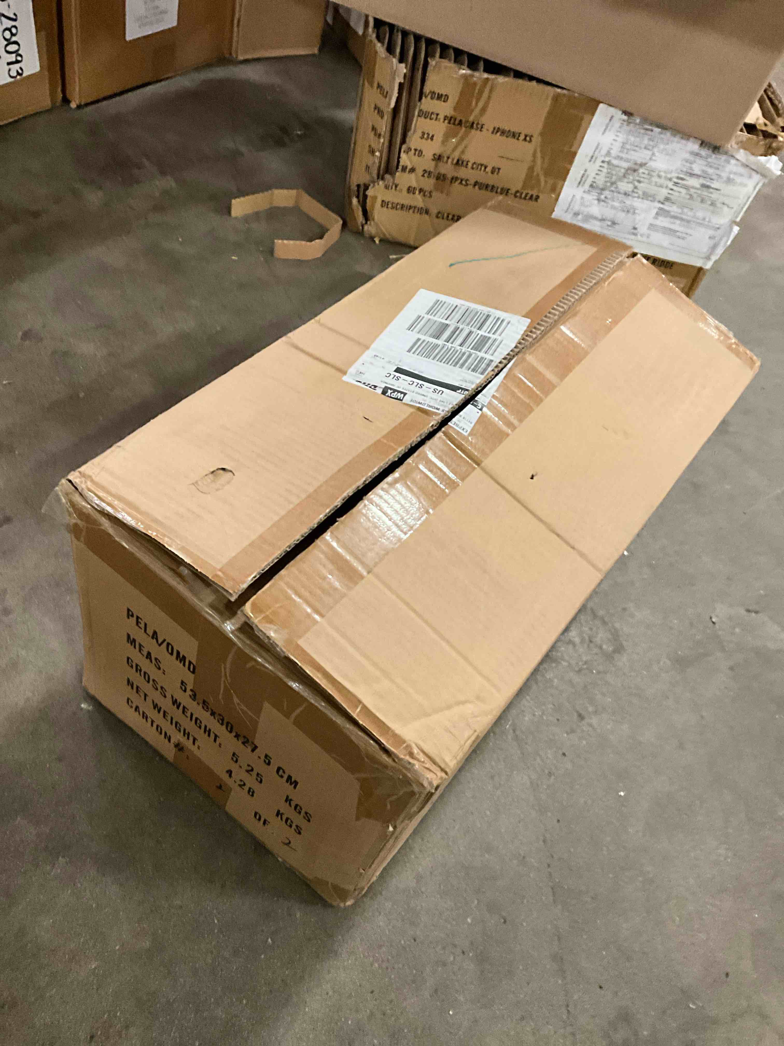 https://s3.amazonaws.com/lotting-images-prod/bidfta/PPE1799623_1755277217840.jpeg