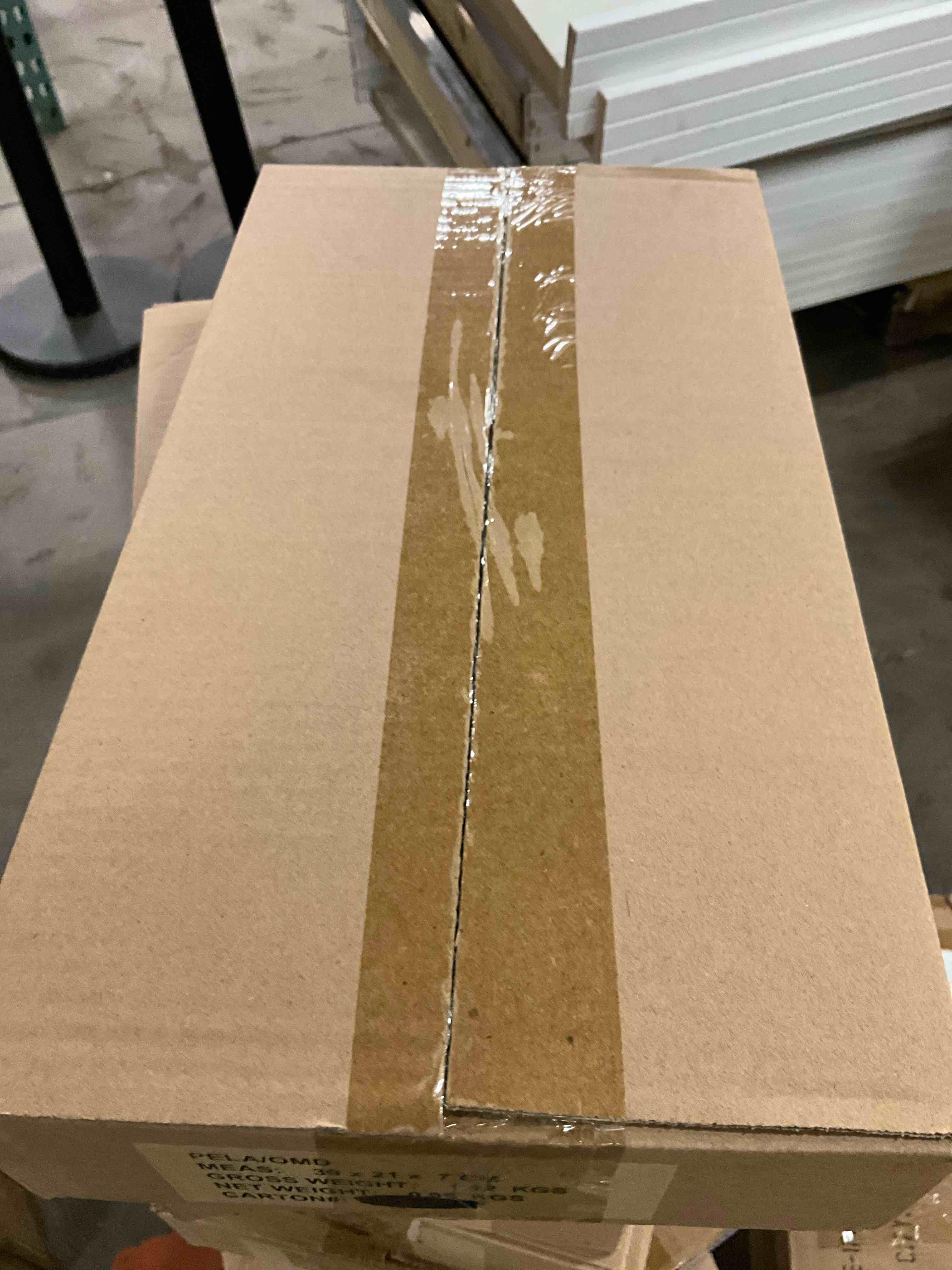 https://s3.amazonaws.com/lotting-images-prod/bidfta/PPE1799645_1755285077114.jpeg