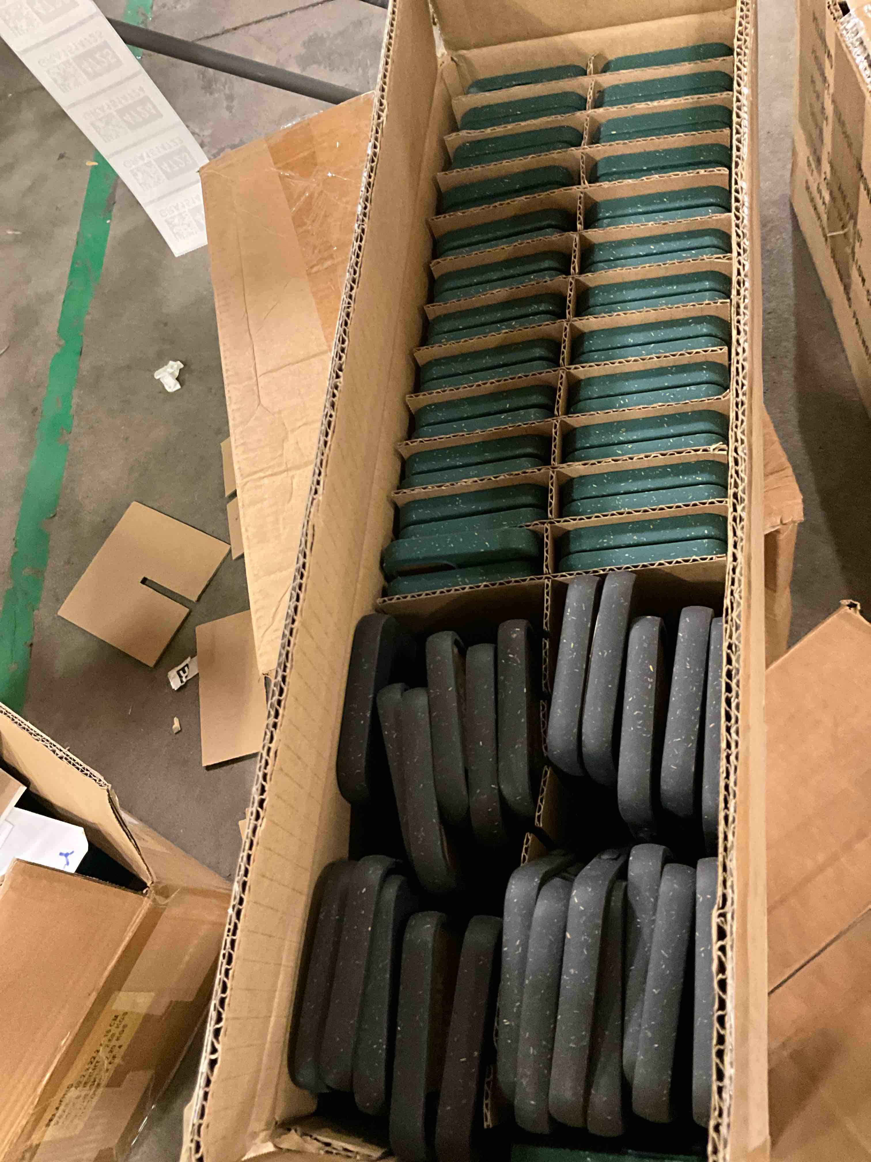https://s3.amazonaws.com/lotting-images-prod/bidfta/PPE1799669_1755288347505.jpeg